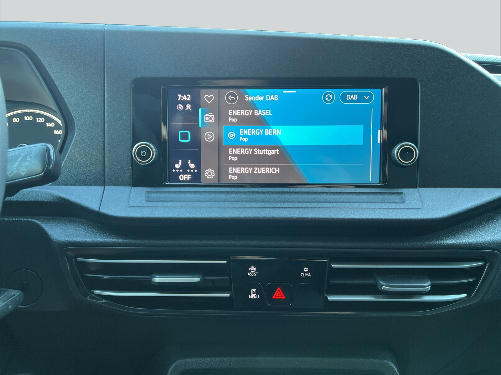 VW Caddy Maxi 2.0 TDI Life 4Motion-image-16