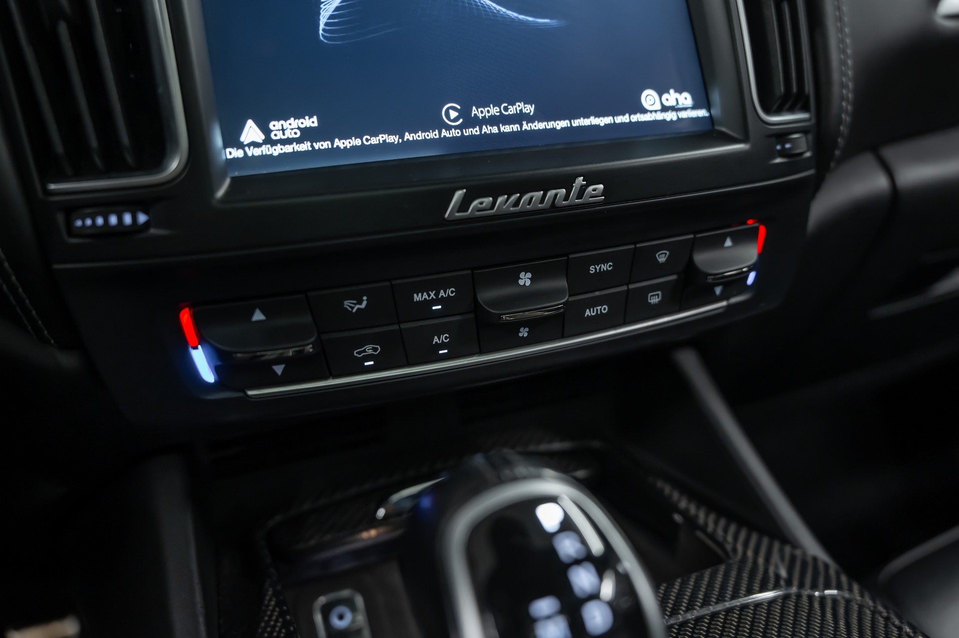 MASERATI Levante S 3.0 V6 Automatica *CH-Fahrzeug*Panorama*Fahrassist*360°*Alcantara*-image-27