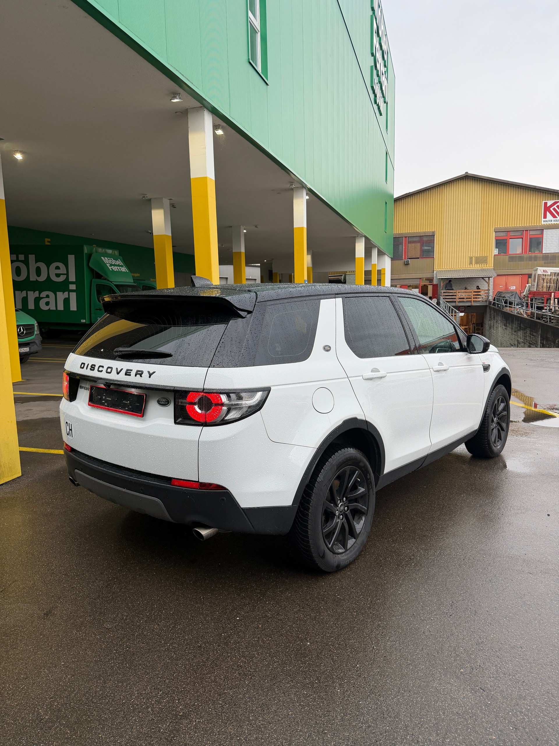 LAND ROVER Discovery Sport 2.0 TD4 Pure AT9-image-6