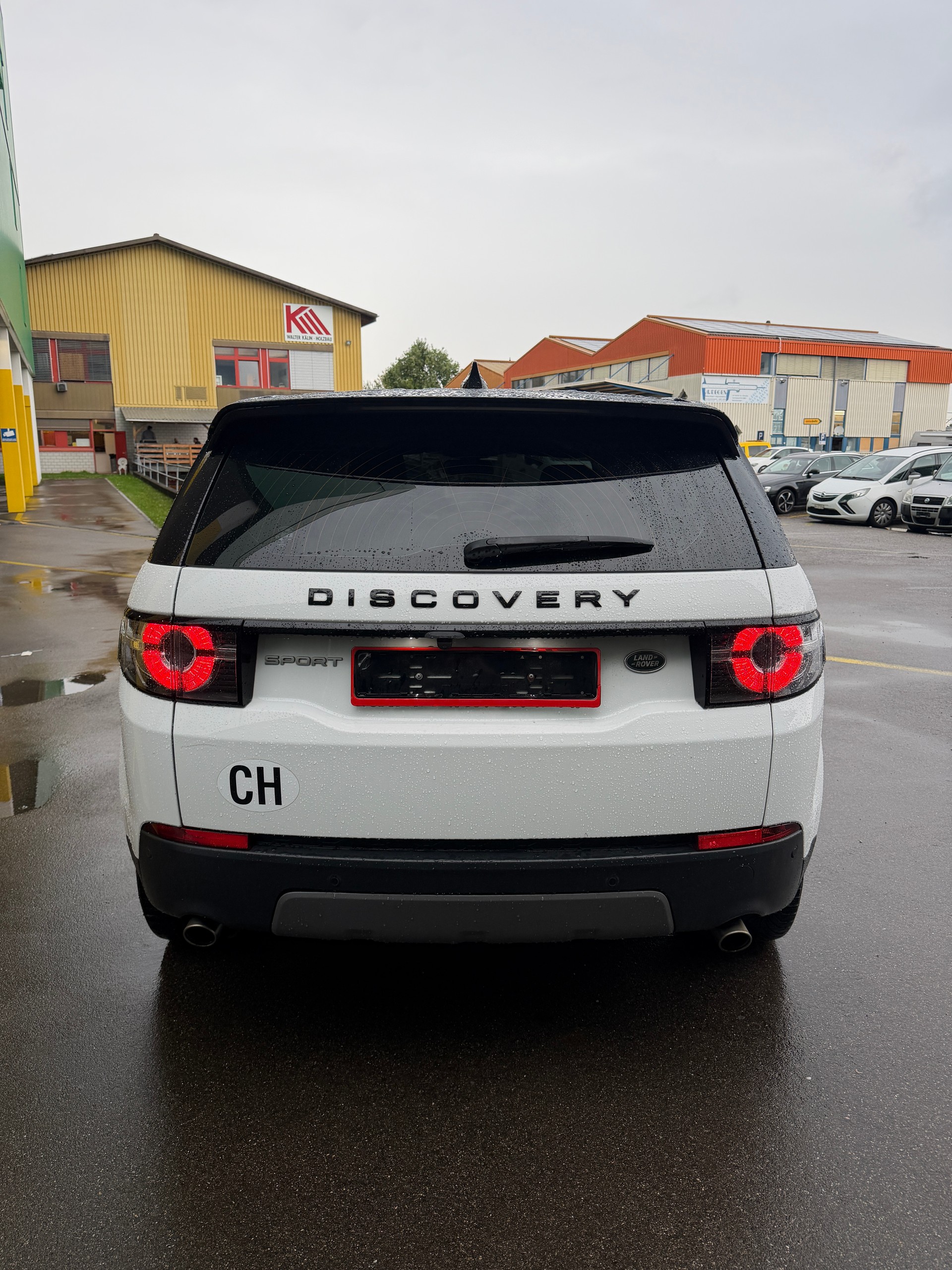 LAND ROVER Discovery Sport 2.0 TD4 Pure AT9-image-5