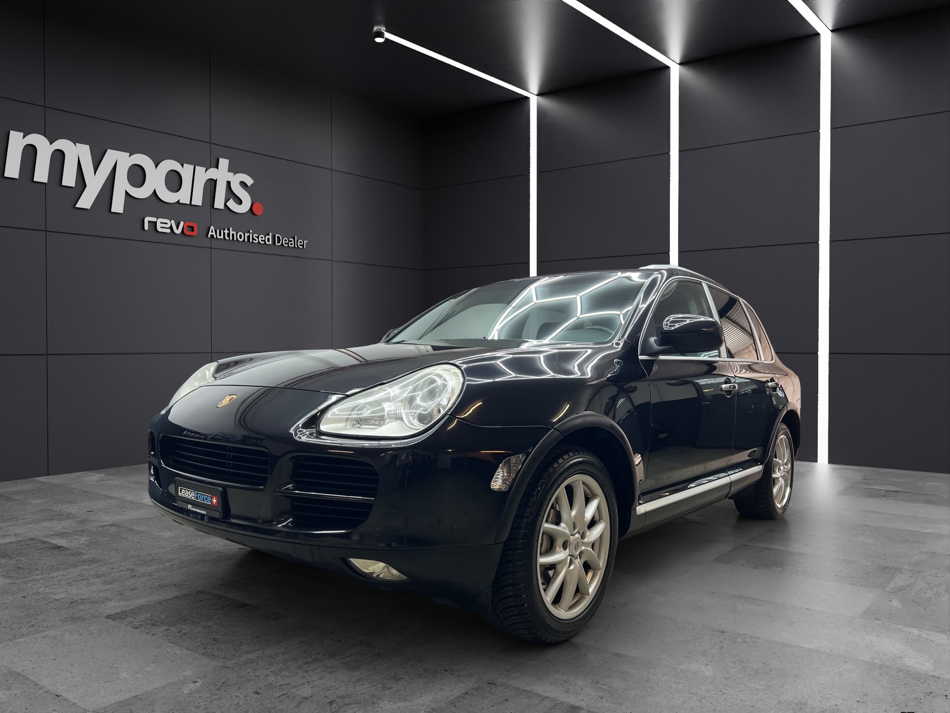 PORSCHE Cayenne S-image-0