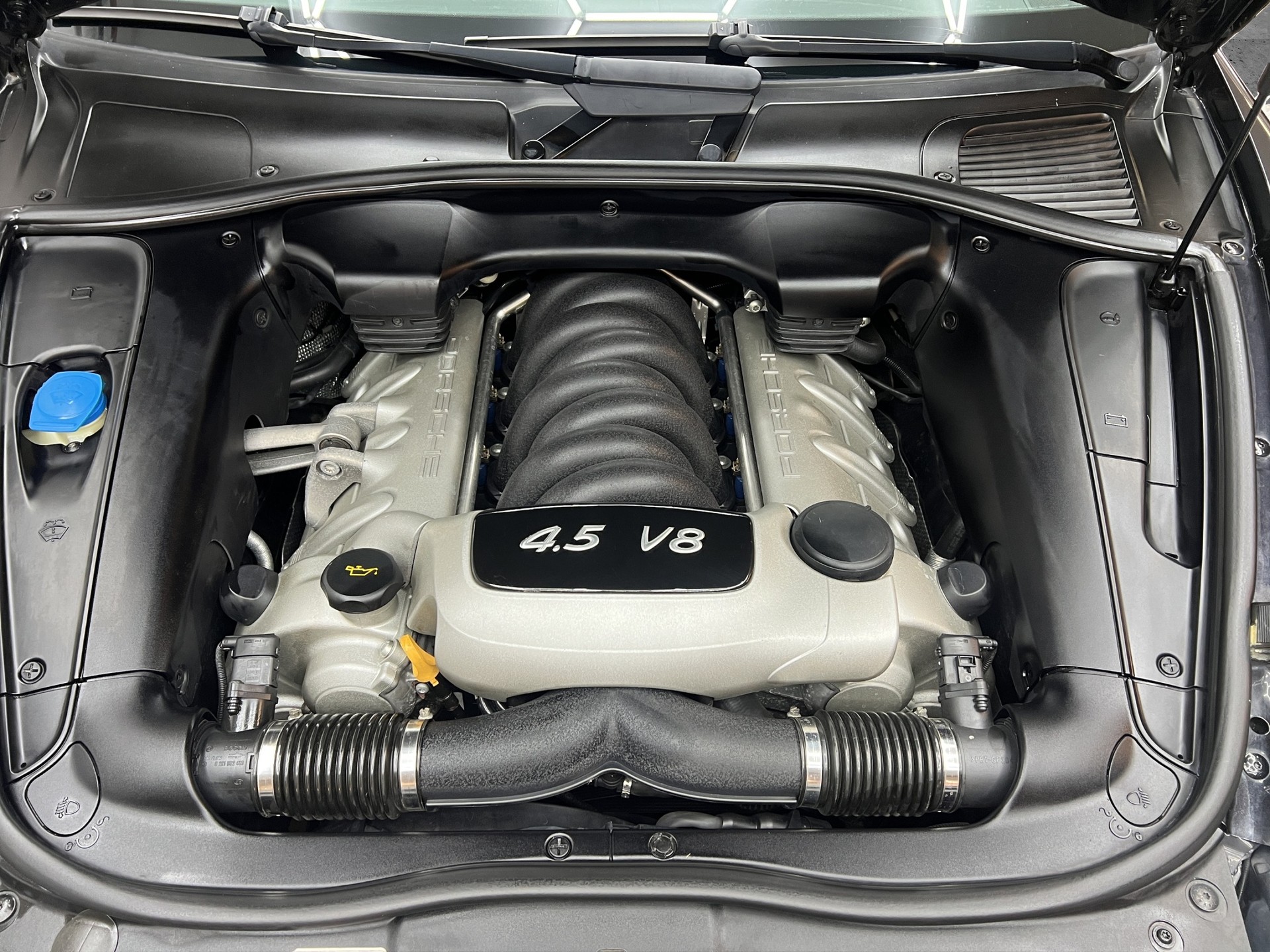 PORSCHE Cayenne S-image-14