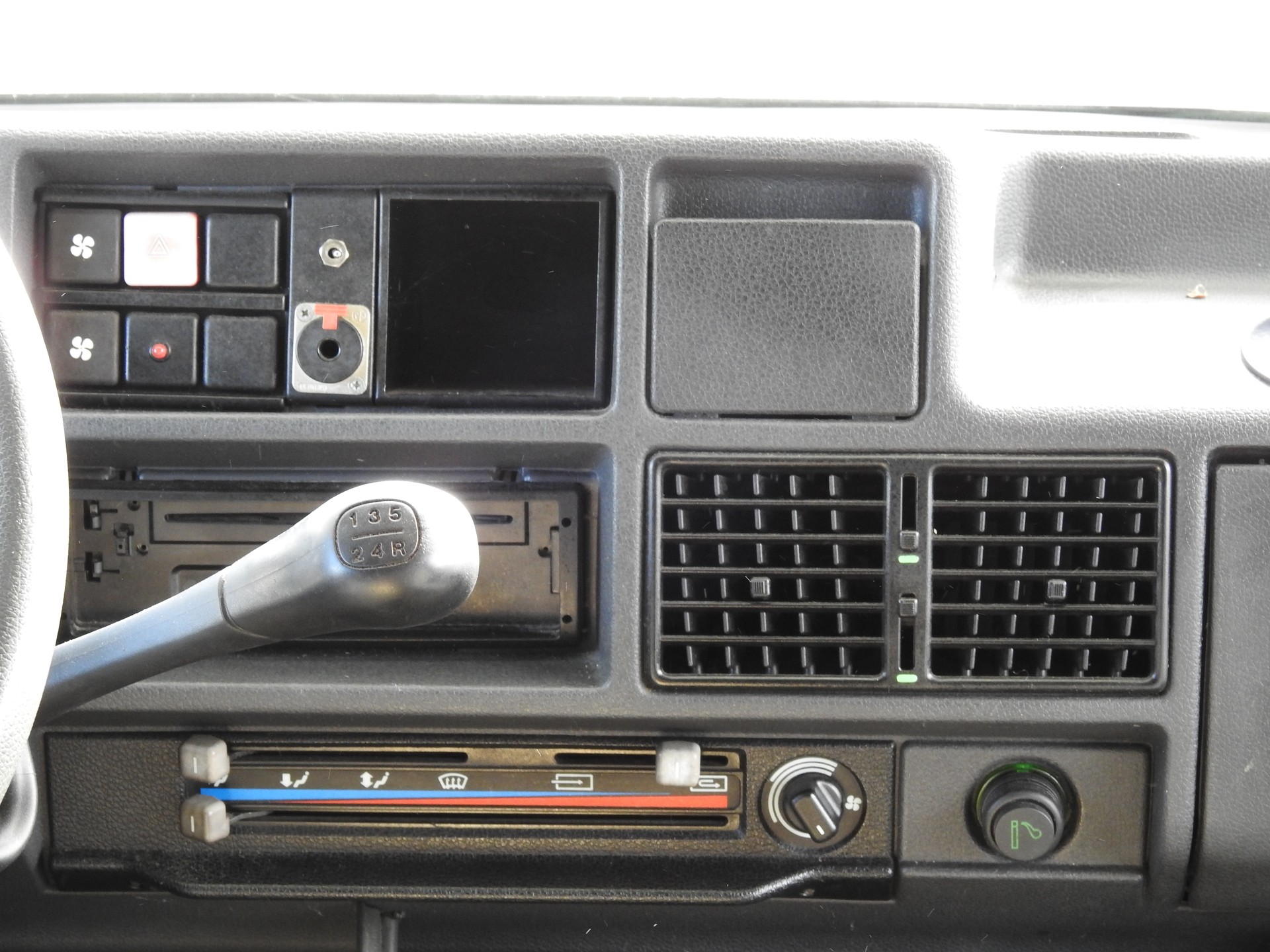 PEUGEOT Alko KAT.-image-9