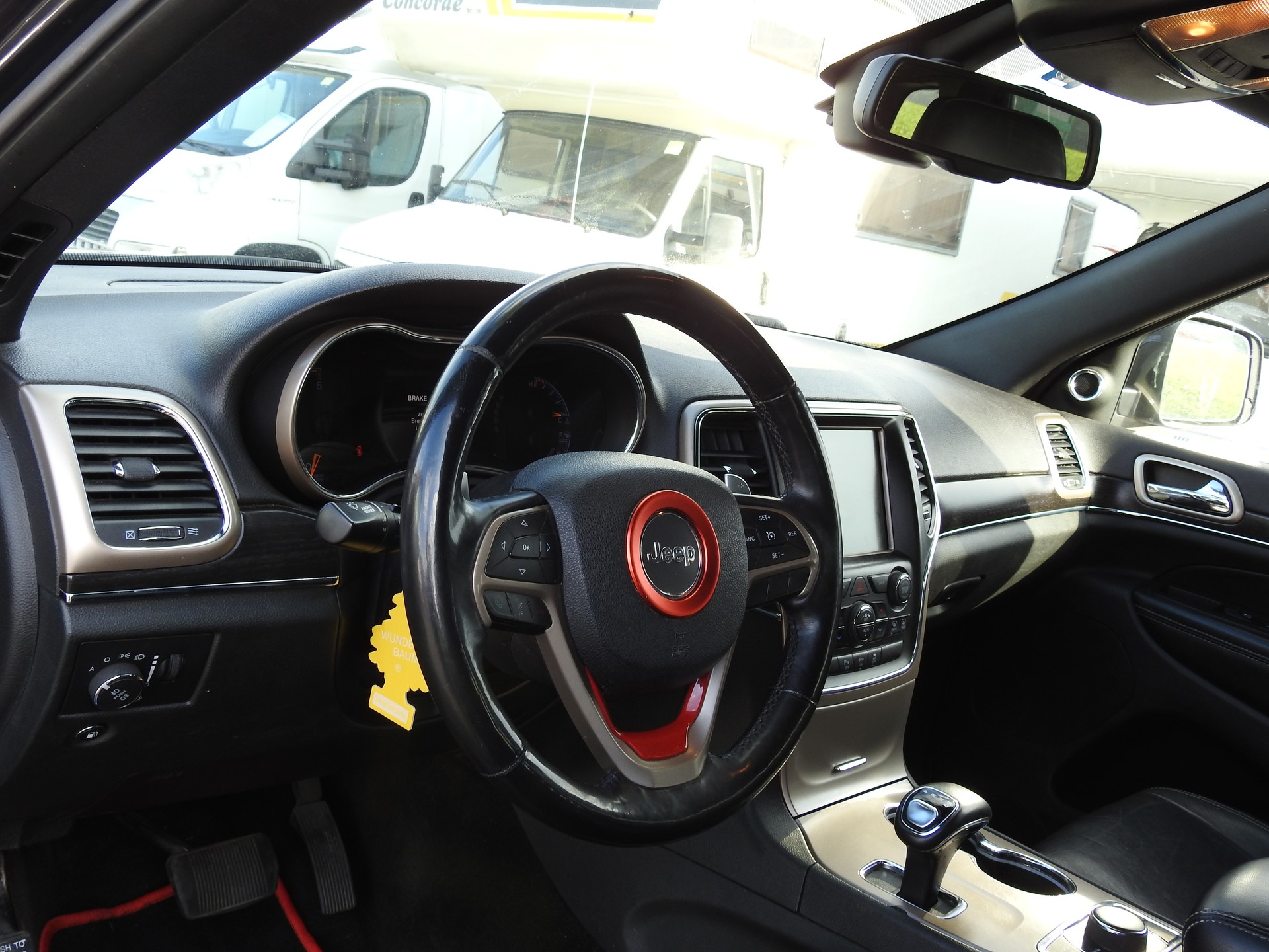 JEEP Grand Cherokee 3.0 CRD Limited Automatic-image-13