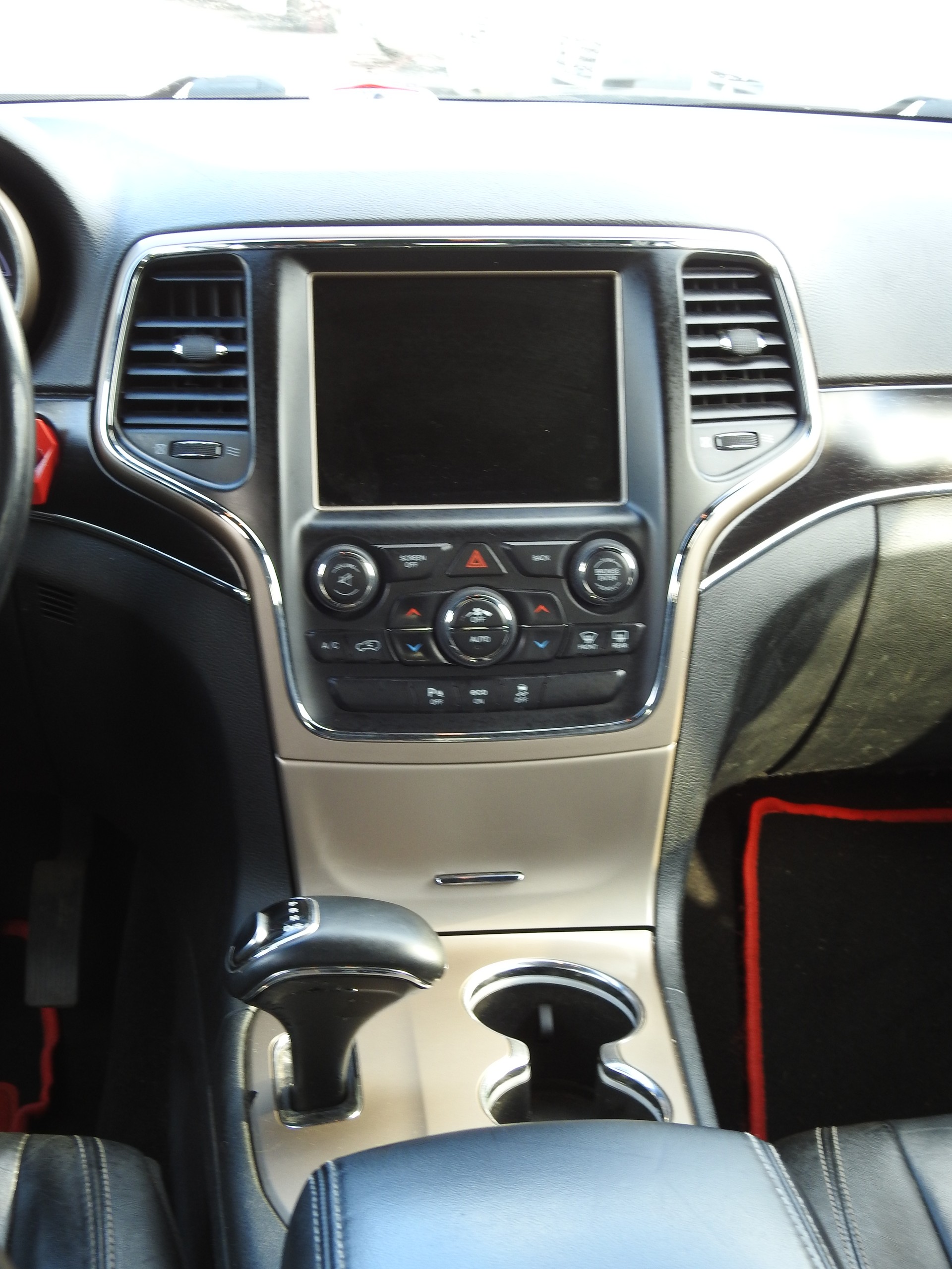 JEEP Grand Cherokee 3.0 CRD Limited Automatic-image-19
