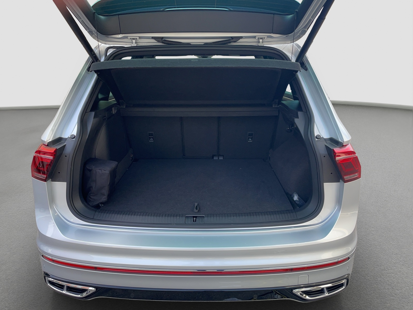 VW Tiguan 1.4TSI PHEV R-Line DSG-image-9