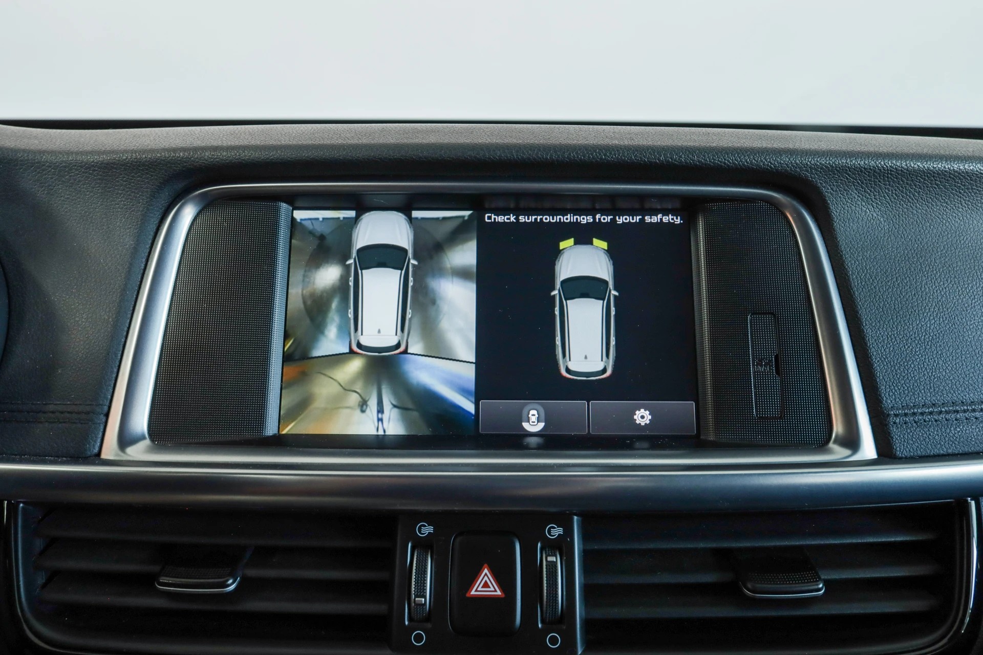 KIA Optima SW 2.0 T-GDI Plug-in Hybrid Automat Caméra 360° / Sièges ventilés / Attelage-image-13
