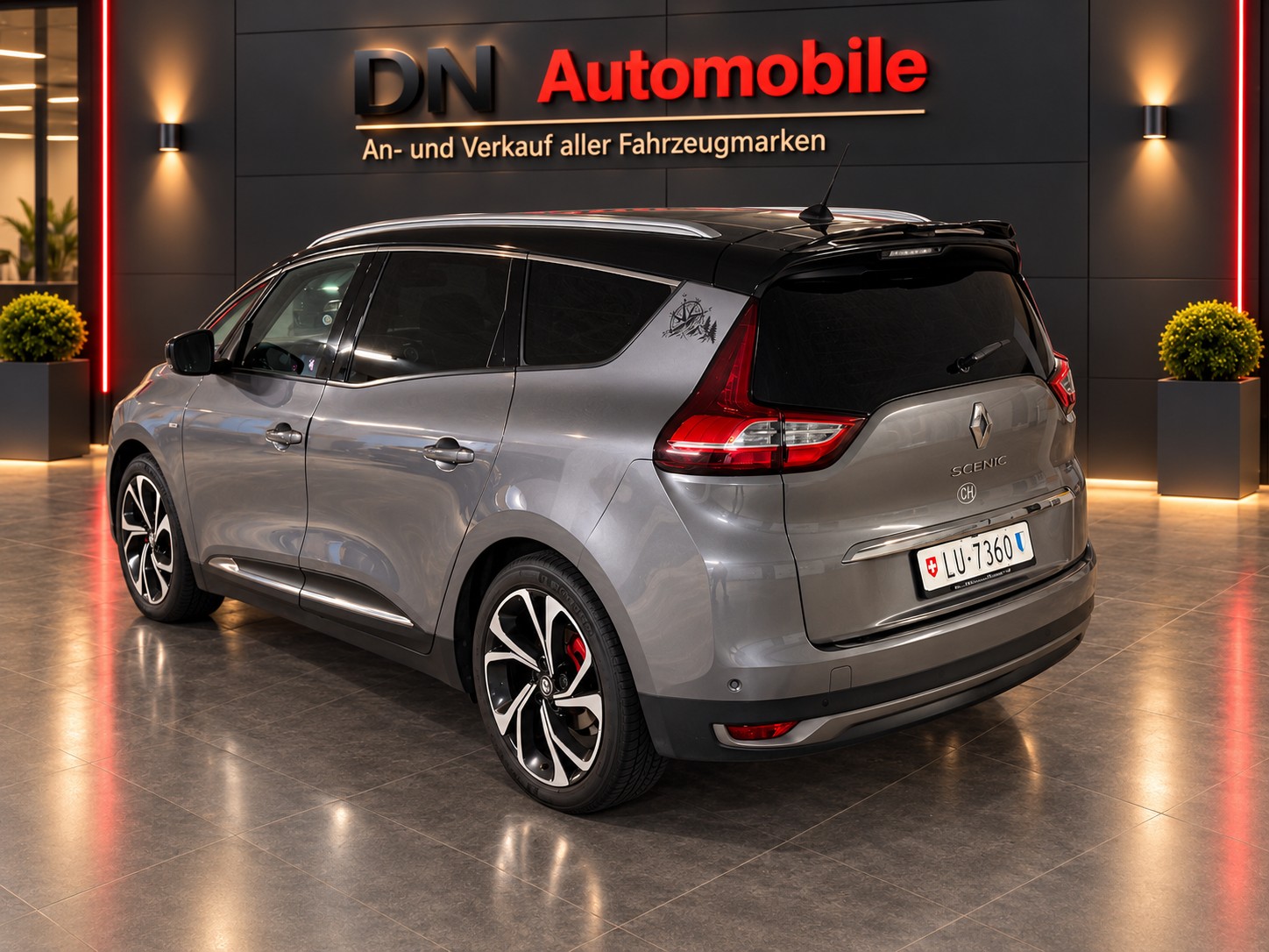 RENAULT Grand Scénic 1.6 dCi Bose EDC-image-4