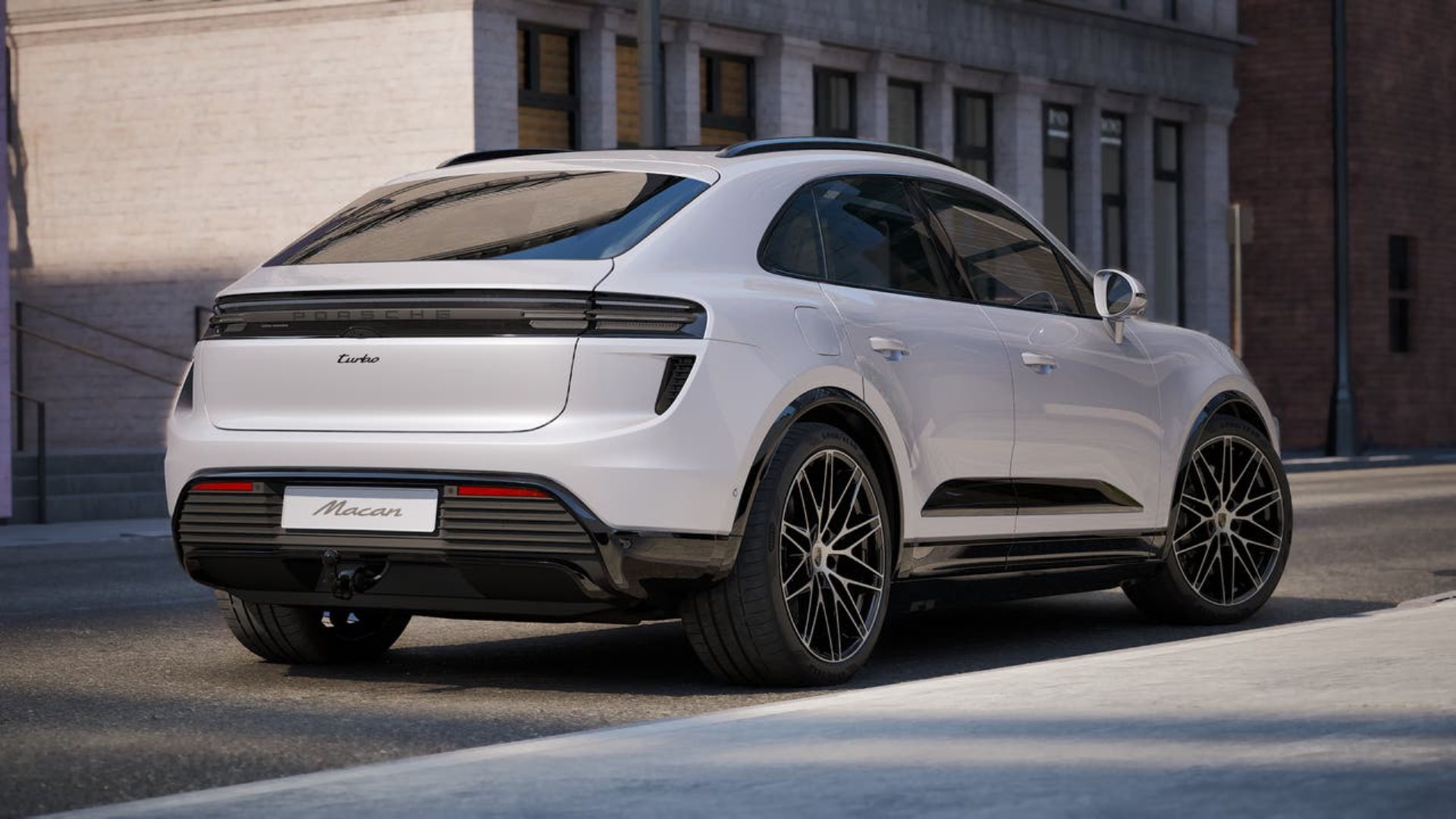 PORSCHE Macan Turbo-image-8