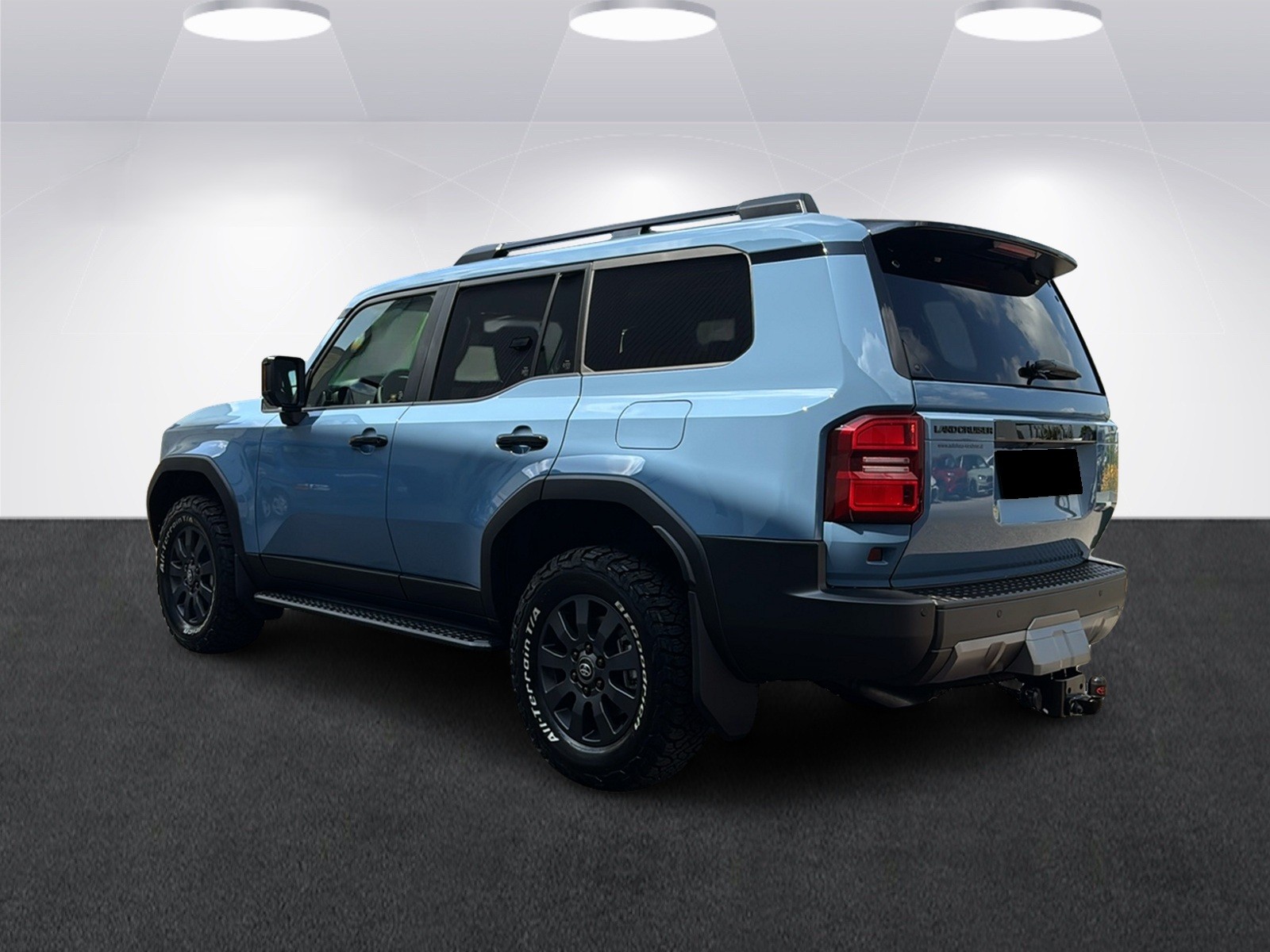 TOYOTA Land Cruiser 2.8TD Swiss Edition mit Allterrainreifen + AHK-showroom-element-2