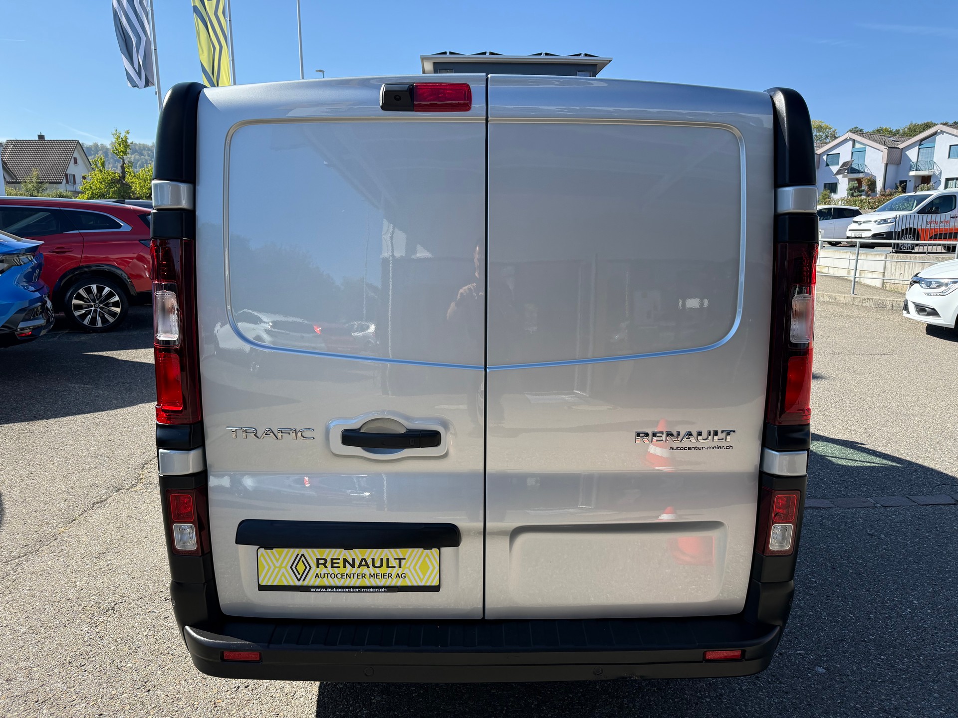 RENAULT Trafic 2.0 Blue dCi 150 Advance L1H1EDC EN-image-4