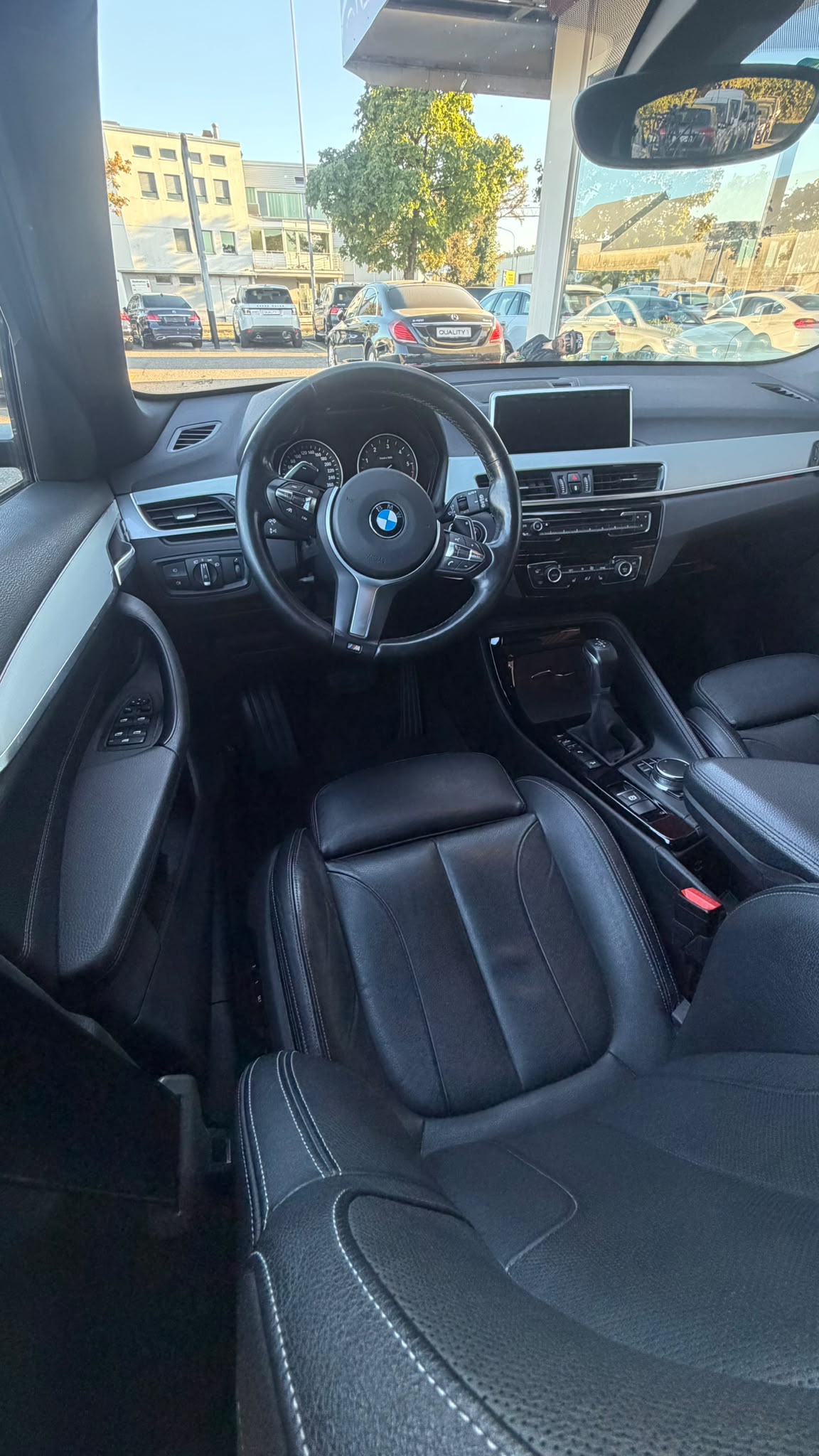 BMW X1 xDrive 18d Sport Line Steptronic-image-13