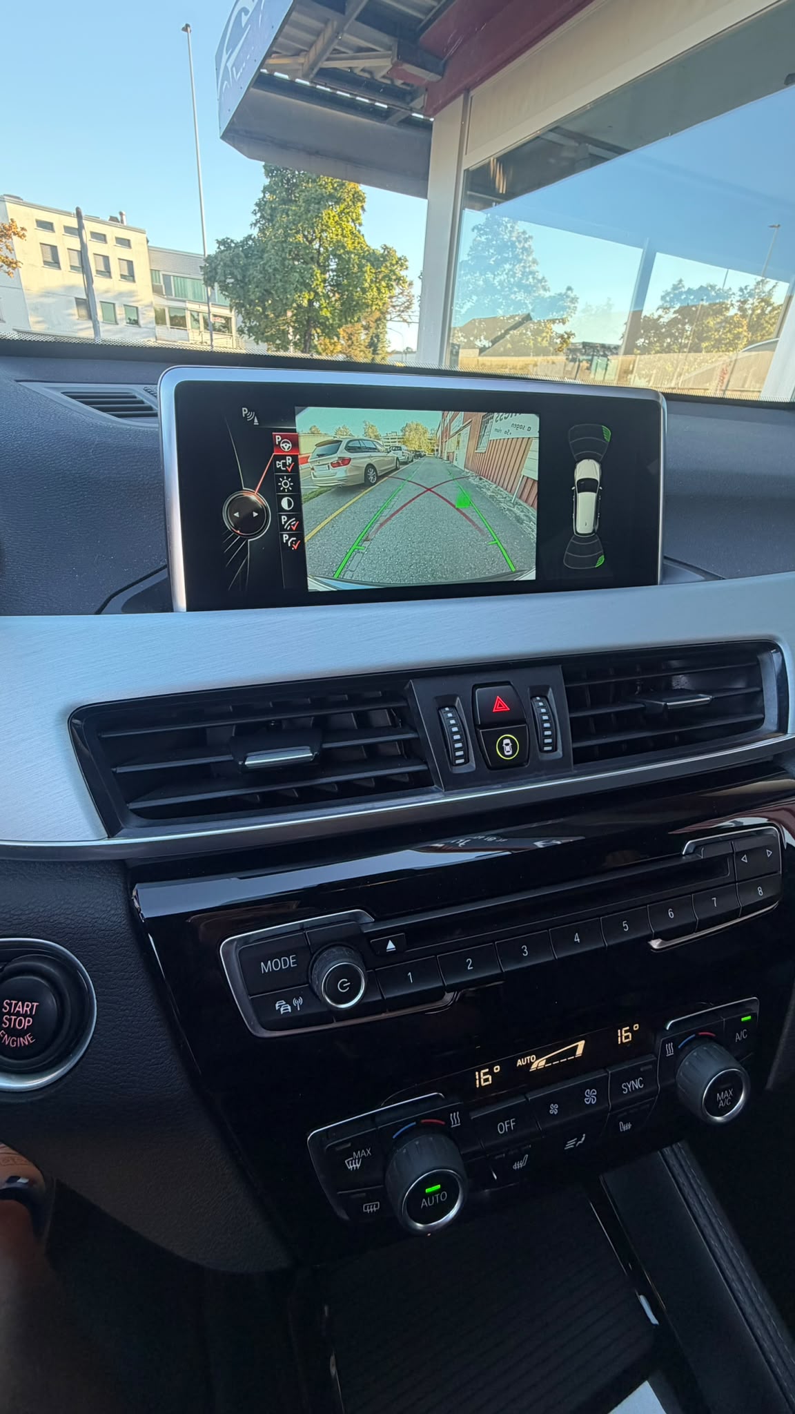 BMW X1 xDrive 18d Sport Line Steptronic-image-14
