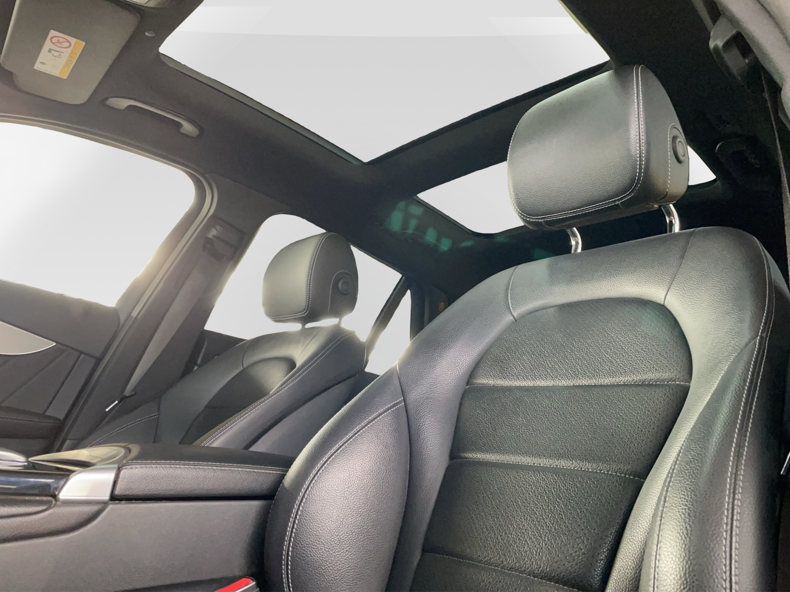 MERCEDES-BENZ GLC 220 d AMG Line 4m-image-12