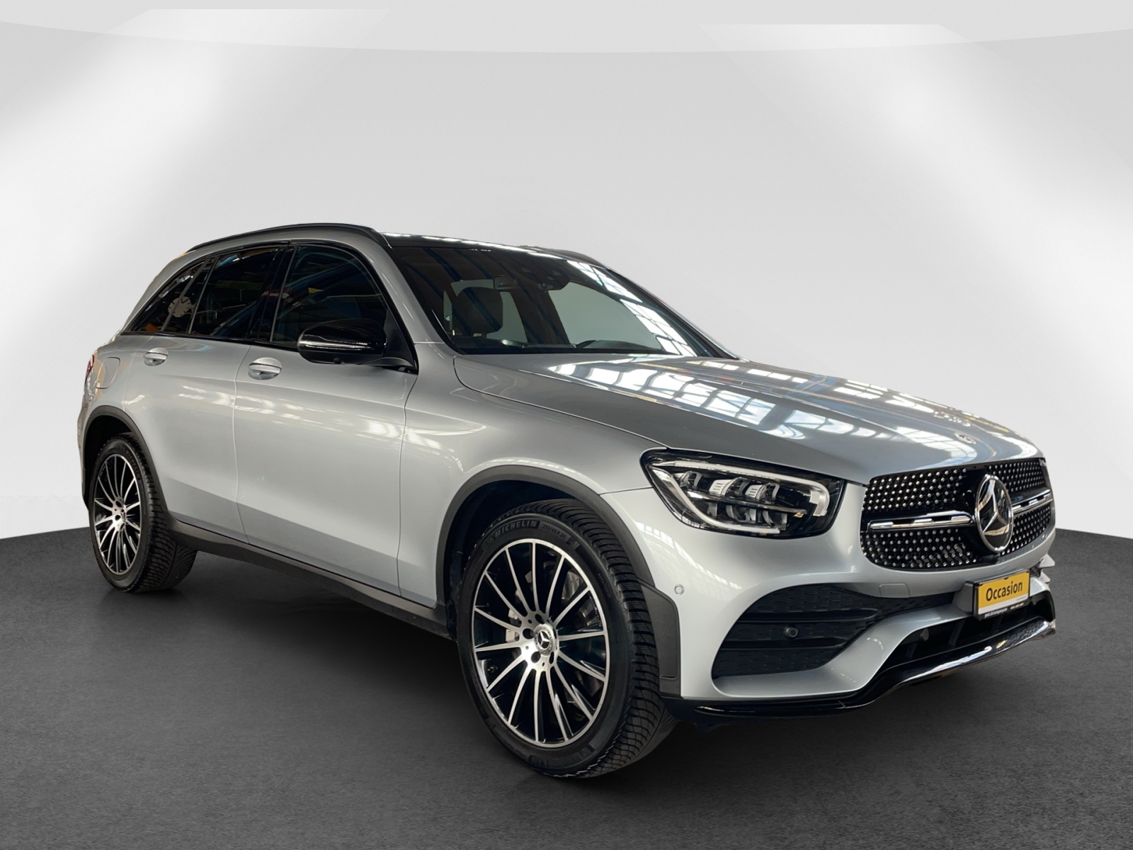 MERCEDES-BENZ GLC 220 d AMG Line 4m-image-0