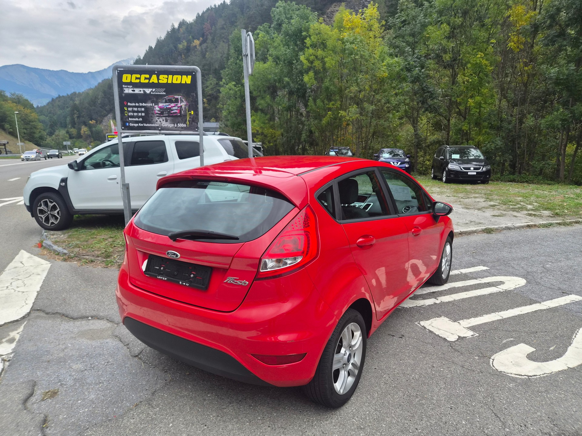 FORD Fiesta 1.4 16V Automatic-image-3