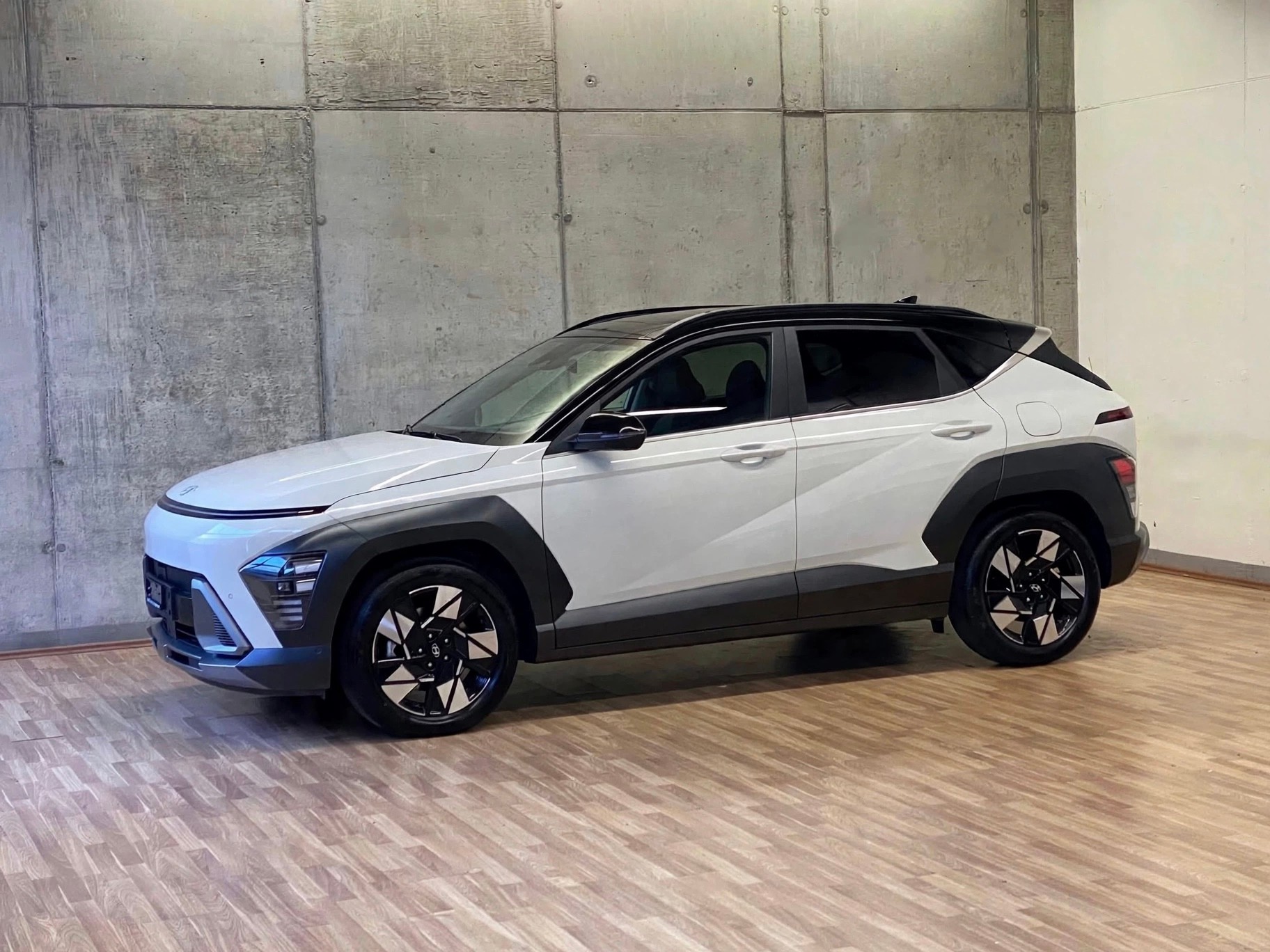 HYUNDAI Kona 1.6 T-GDi*Swiss*Vertex*4WD*Two Tone*DCT*-image-0