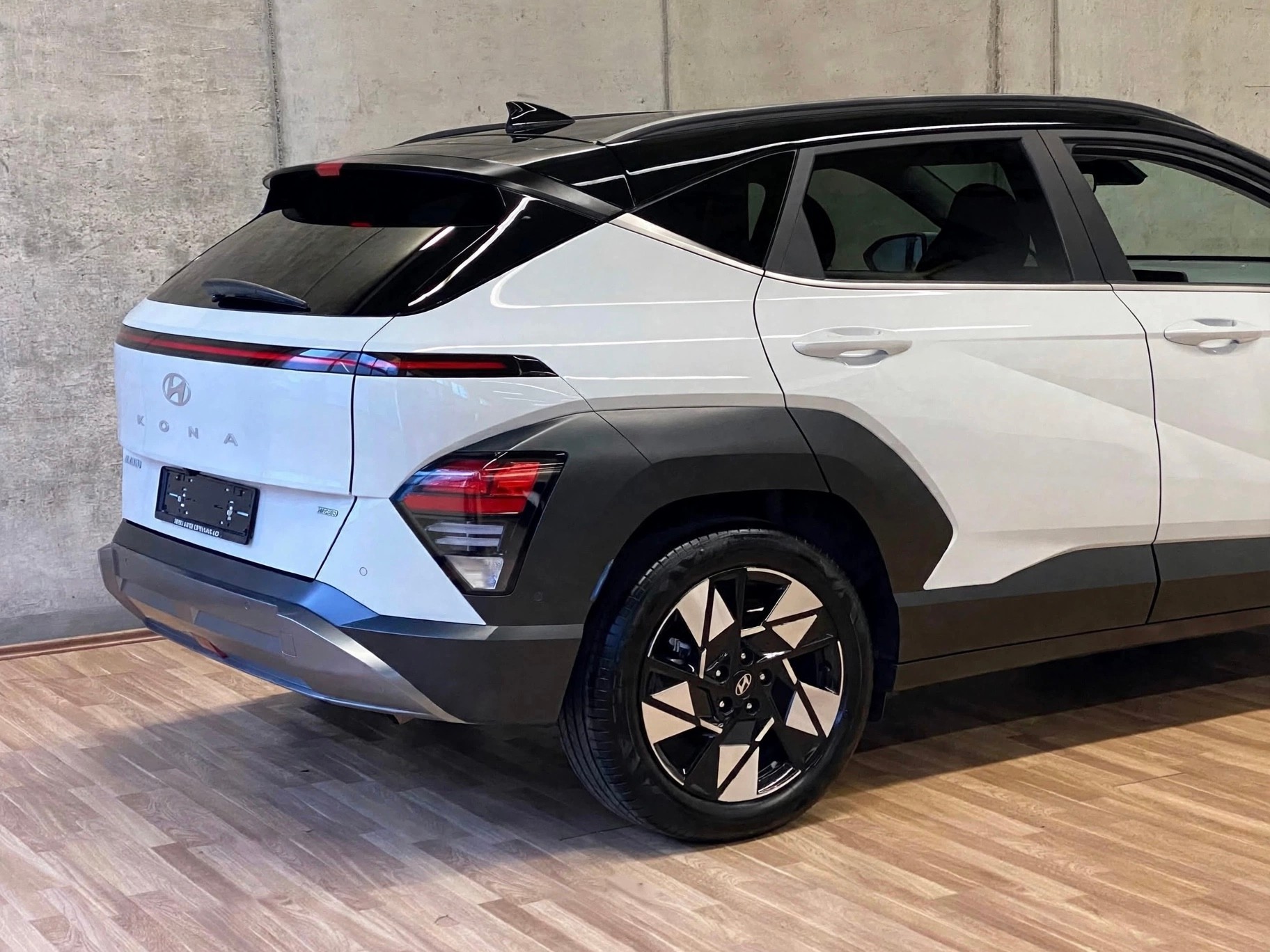 HYUNDAI Kona 1.6 T-GDi*Swiss*Vertex*4WD*Two Tone*DCT*-image-24