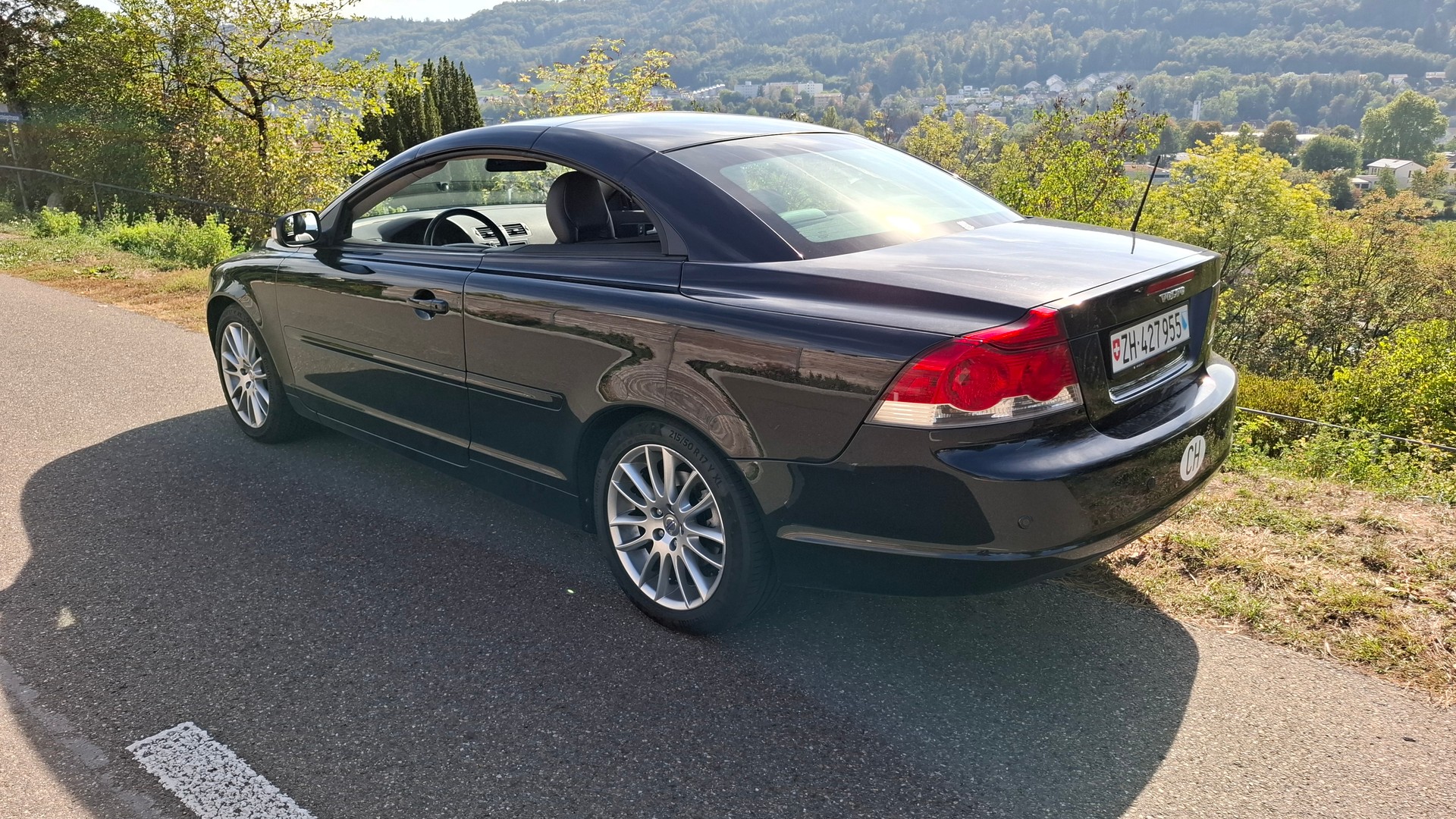 VOLVO 2.4i 20V 170 Summum-image-1
