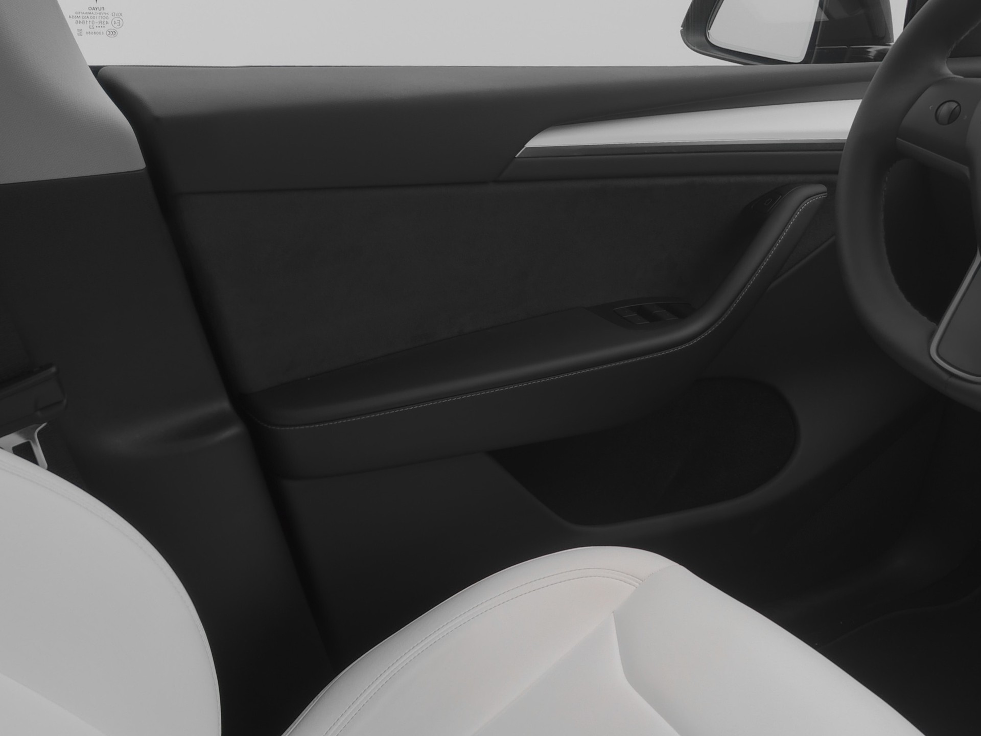 TESLA Model Y Long Range All-Wheel Drive-image-6