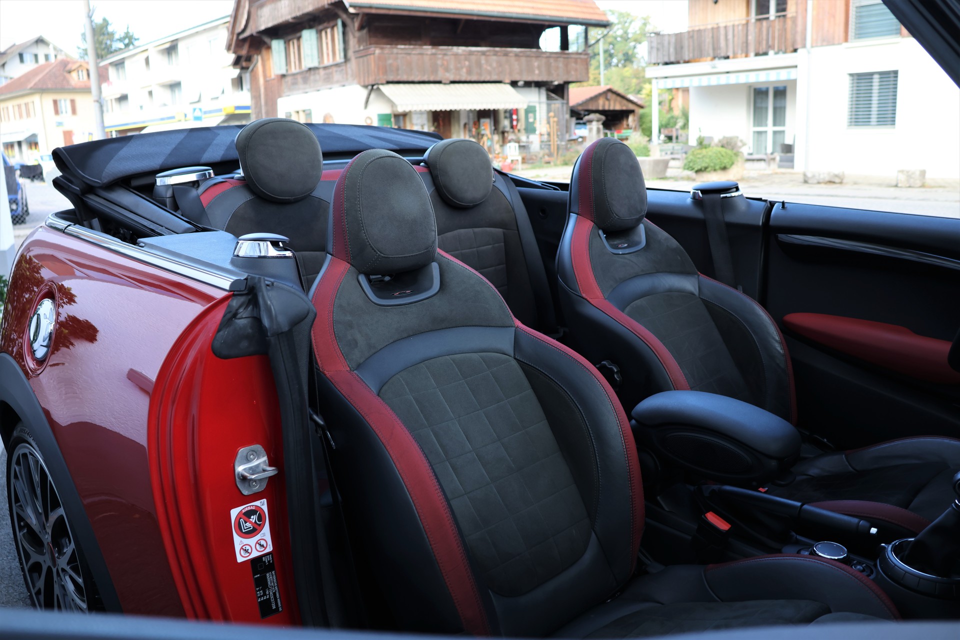 MINI Cooper S Cabriolet Steptronic (CH)-image-23