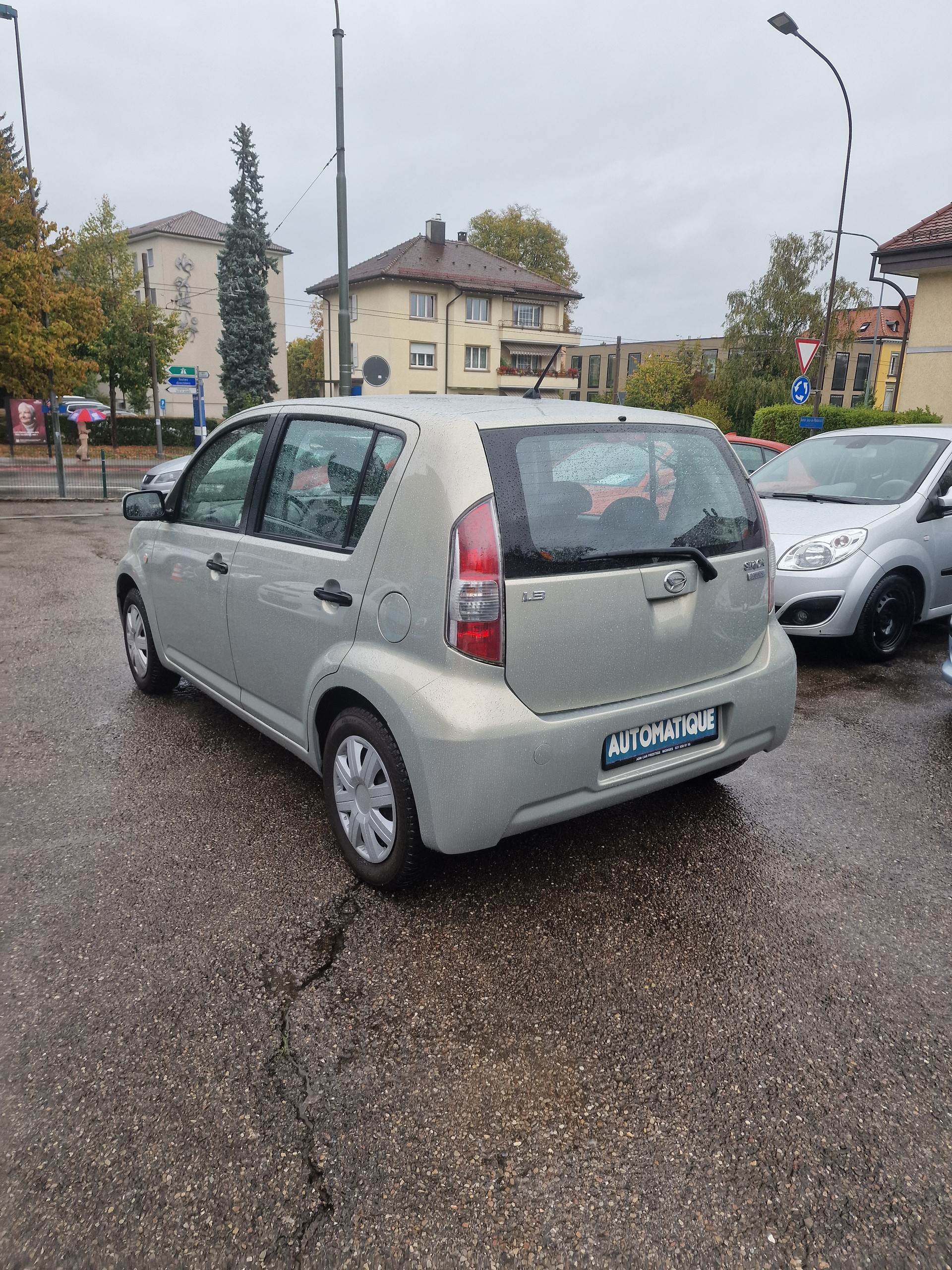 DAIHATSU Sirion 1.3 automatique-image-4