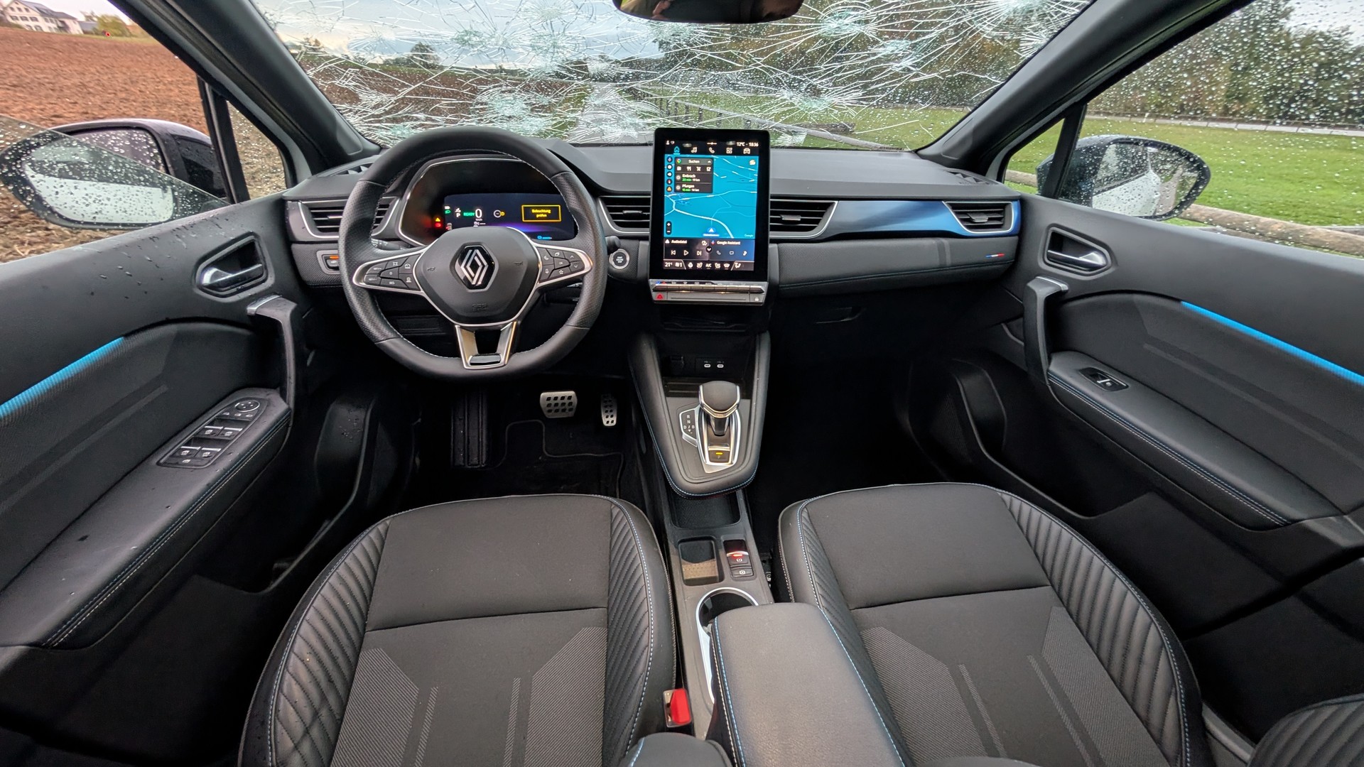RENAULT Captur 1.6 E-Tech 145 Esprit Alpine DHT-image-8