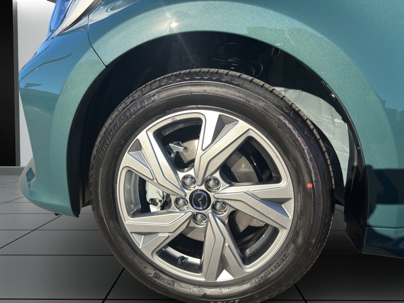 MAZDA 2 Hybrid Exclusive-Line-image-5