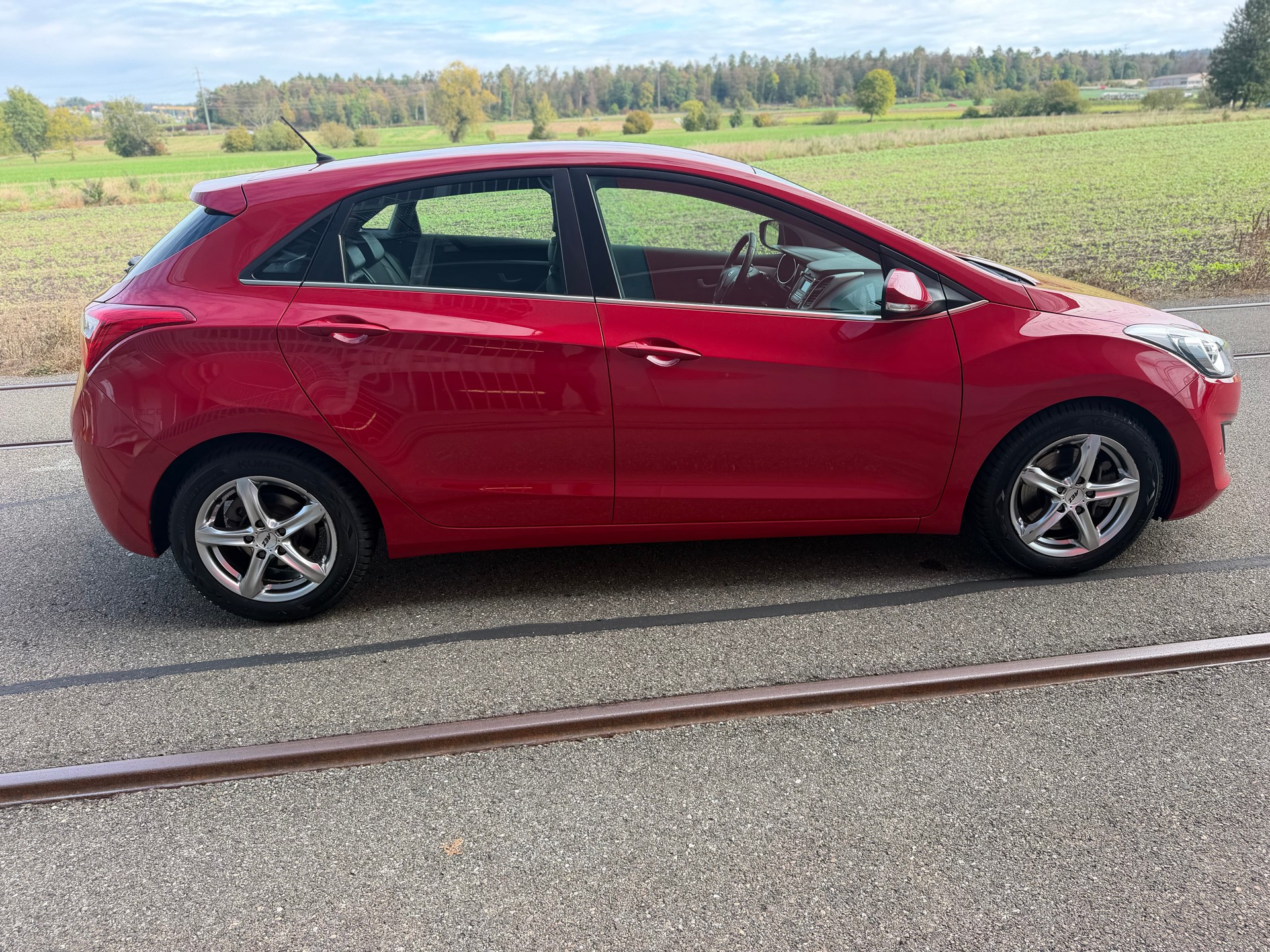 HYUNDAI i30 1.4 Comfort-image-17