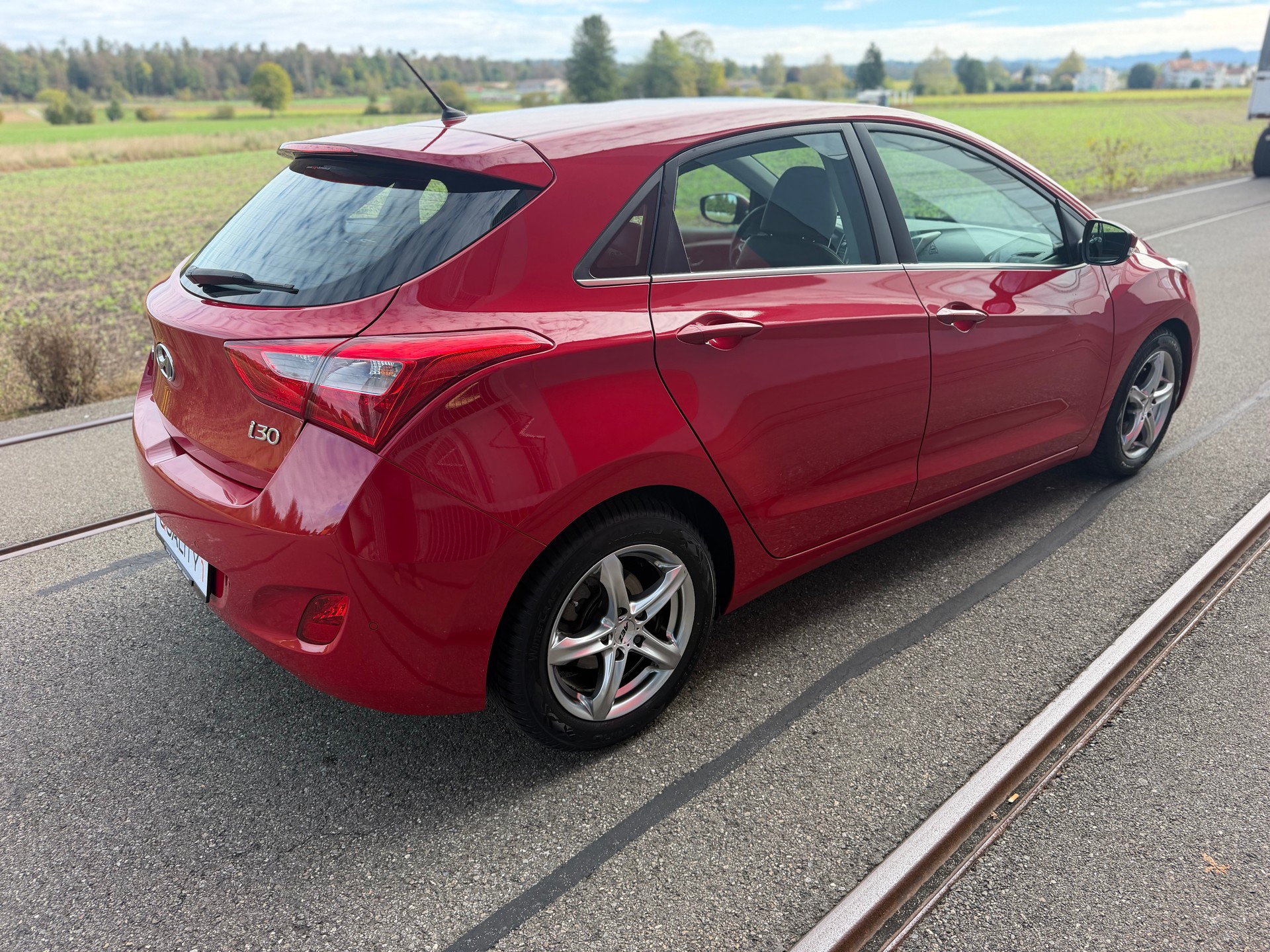 HYUNDAI i30 1.4 Comfort-image-4