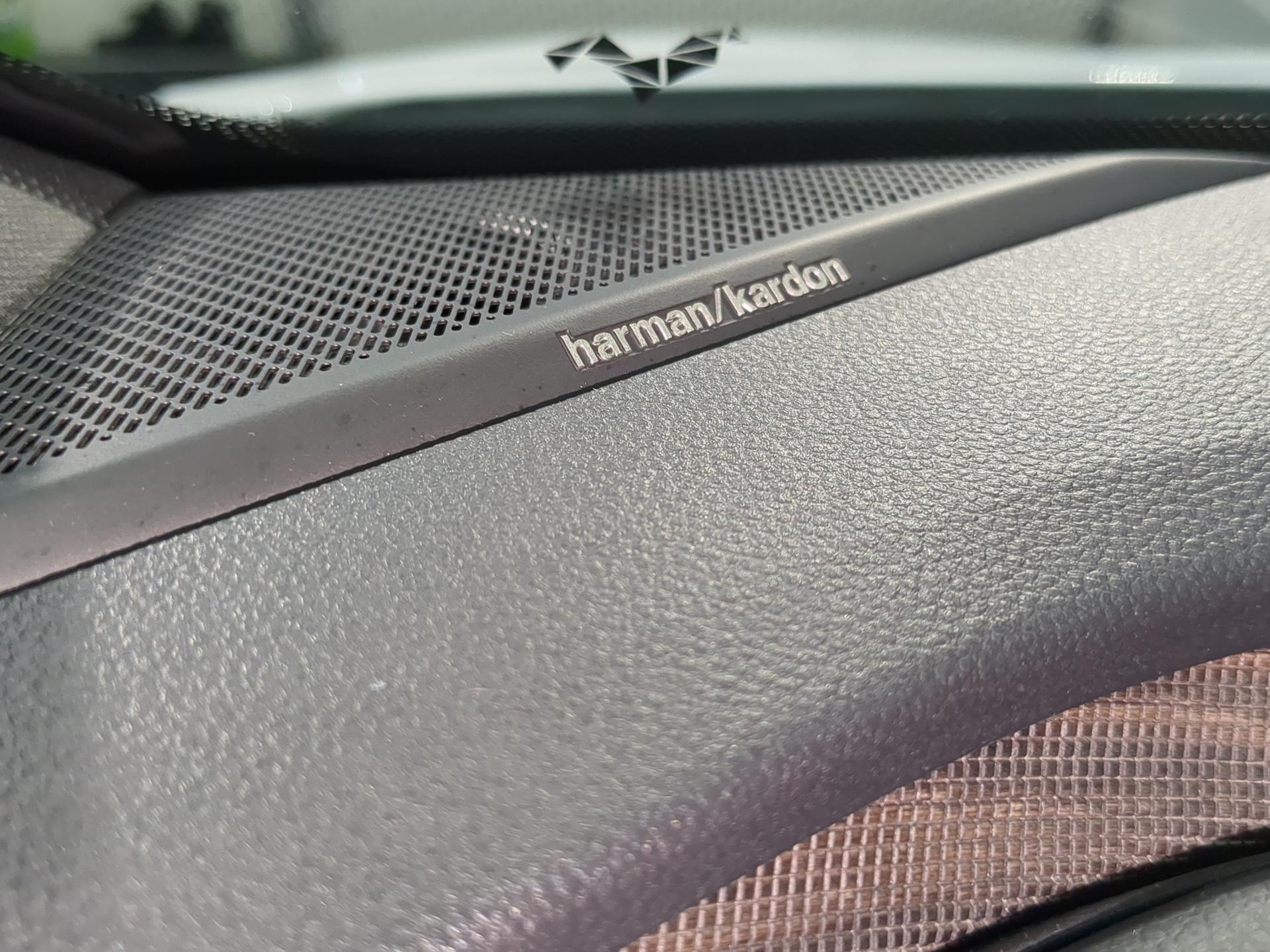 RENAULT Mégane E-TECH EV60 Iconic-image-20
