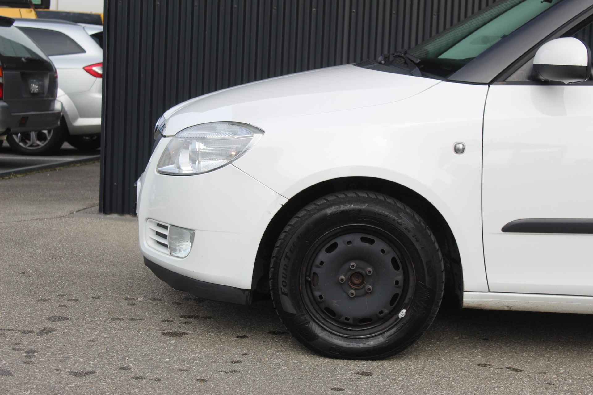 SKODA Fabia 1.4 TDI GreenLine-image-9