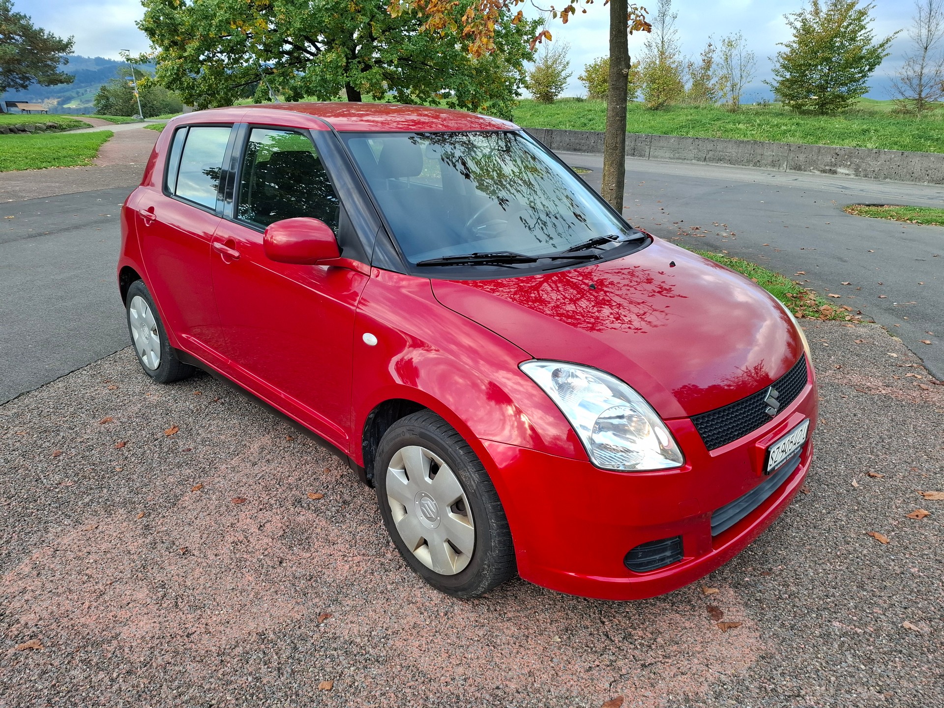 SUZUKI Swift 1.3i 16V GL 4x4