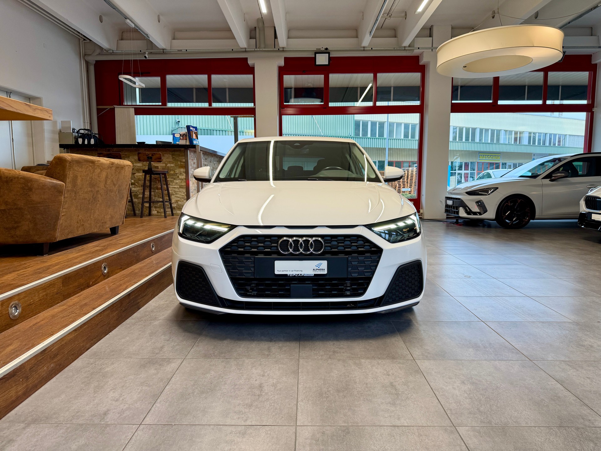 AUDI A1 Sportback 30 TFSI Attraction S-tronic-image-7