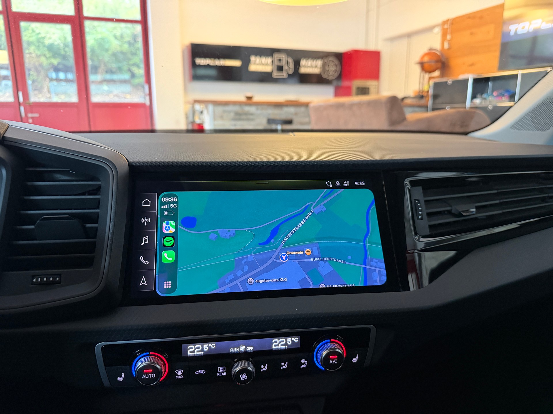 AUDI A1 Sportback 30 TFSI Attraction S-tronic-image-18