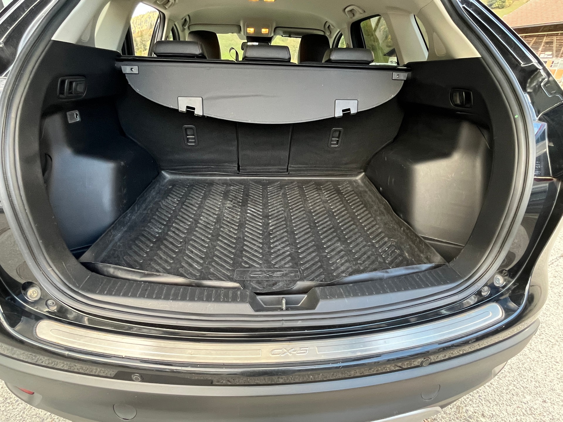 MAZDA CX-5 2.2 D HP Revolution AWD Automatic-image-12
