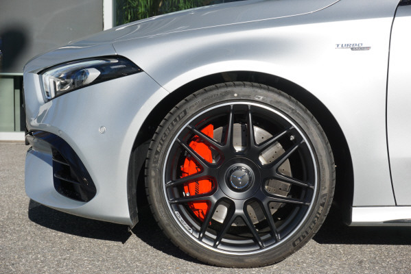 MERCEDES-BENZ A 45 S AMG 4Matic+-image-2