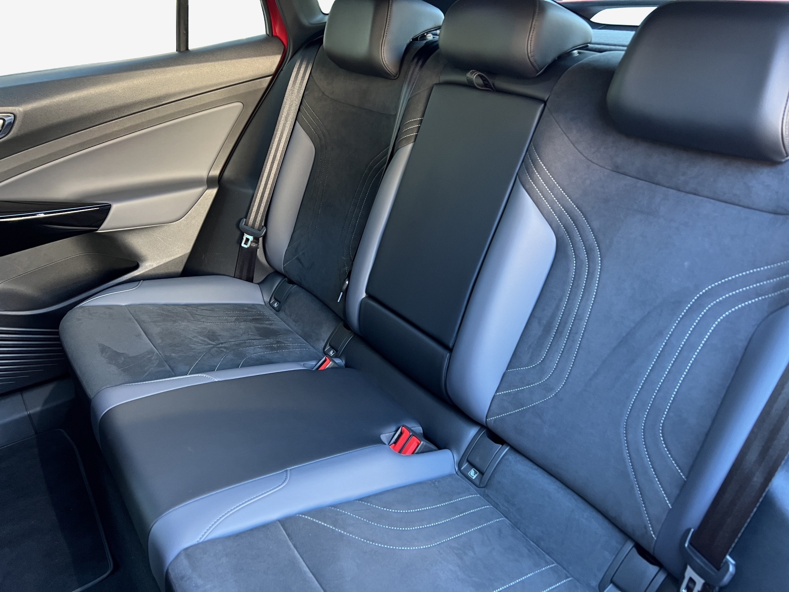 VW ID.5 Pro Performance 77 kWh-image-12