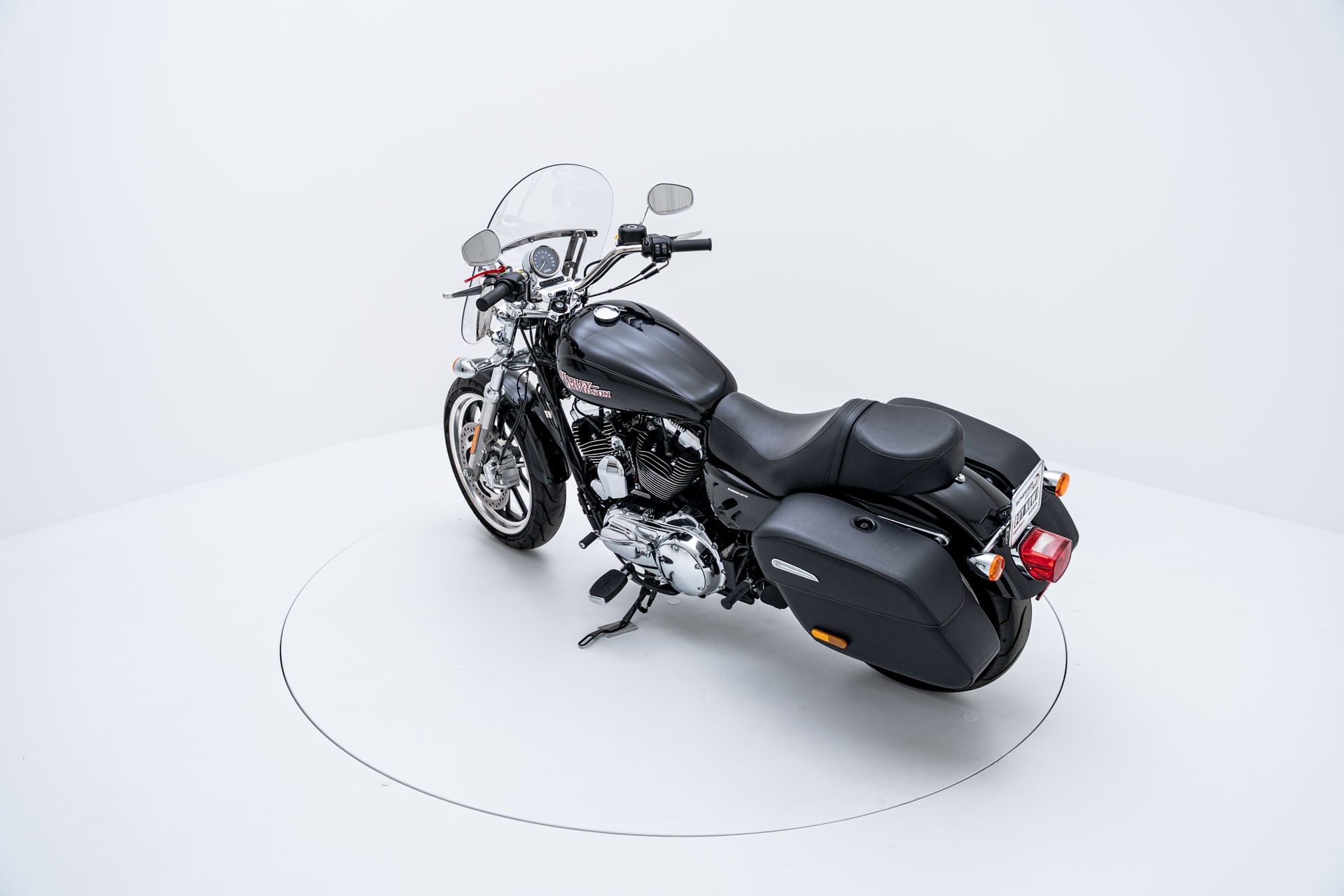 HARLEY-DAVIDSON XL 1200 T Super Low ABS-image-4
