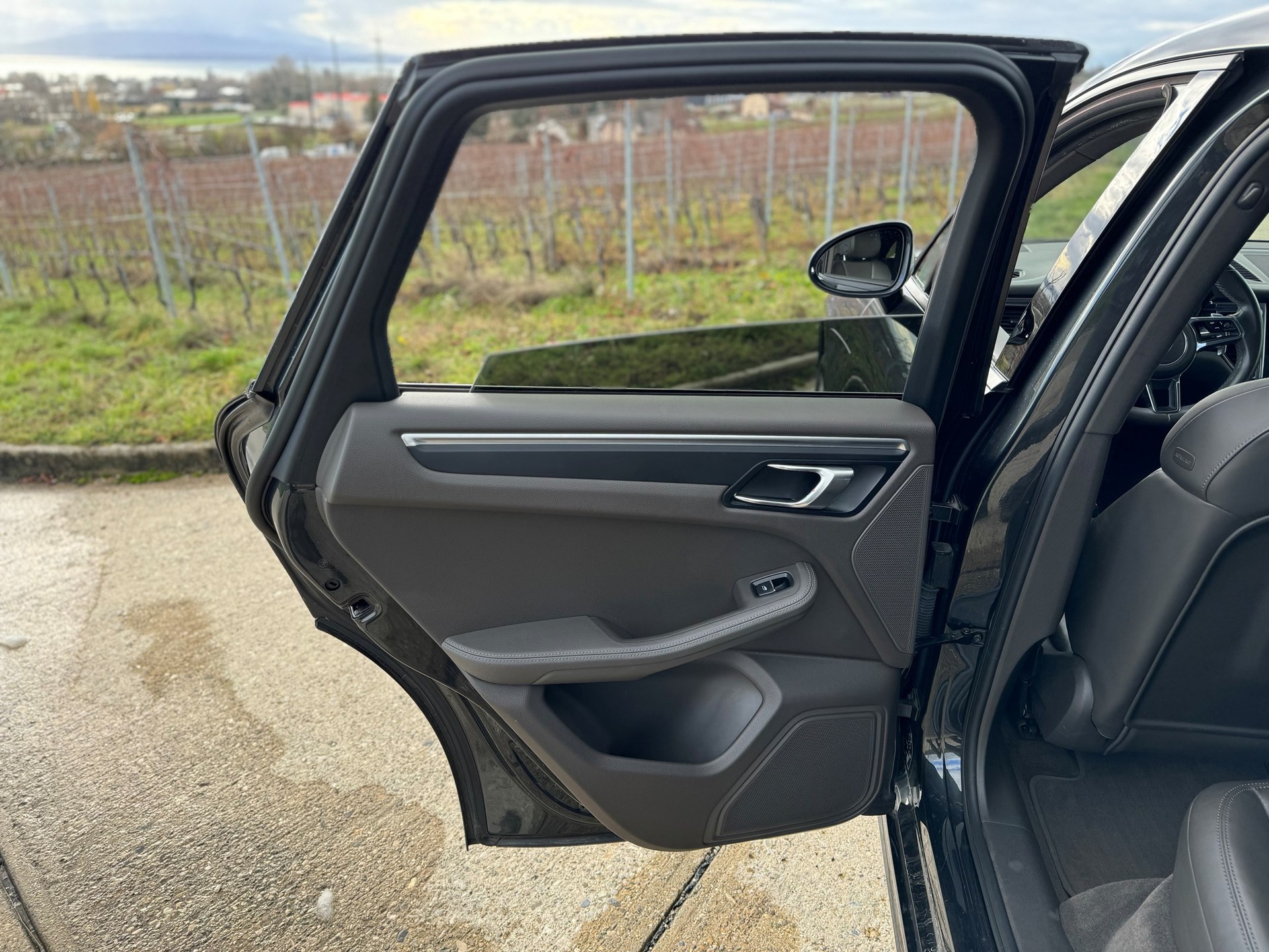 PORSCHE Macan PDK-image-15