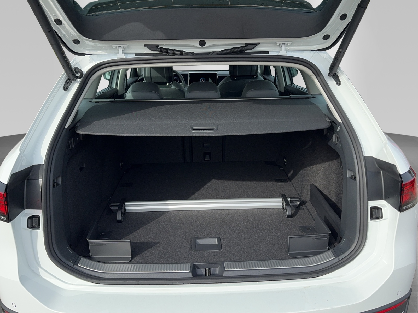 VW Passat Variant 2.0 TDI evo Business DSG-image-5