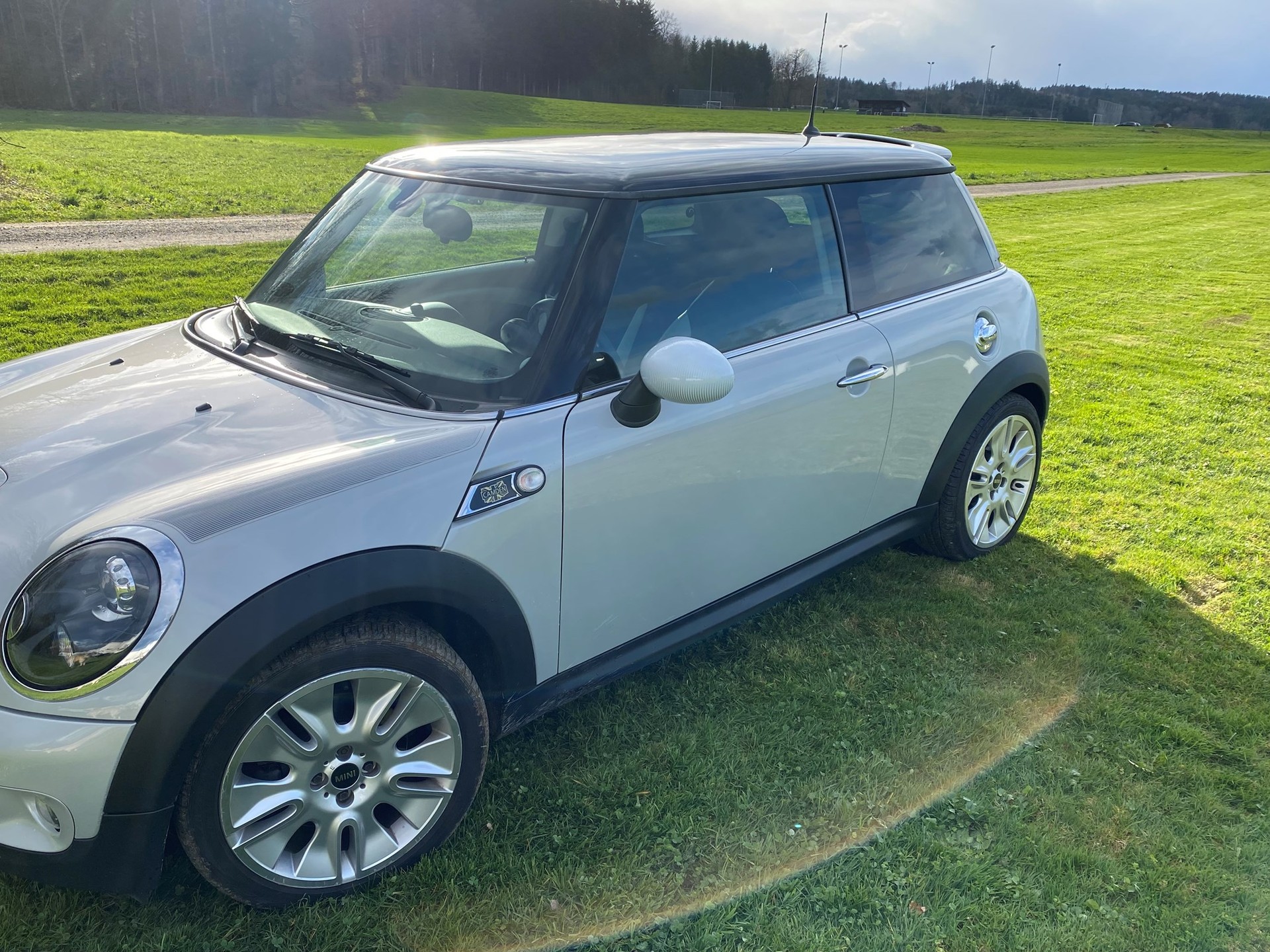 MINI Mini Cooper S 50 Camden-image-5