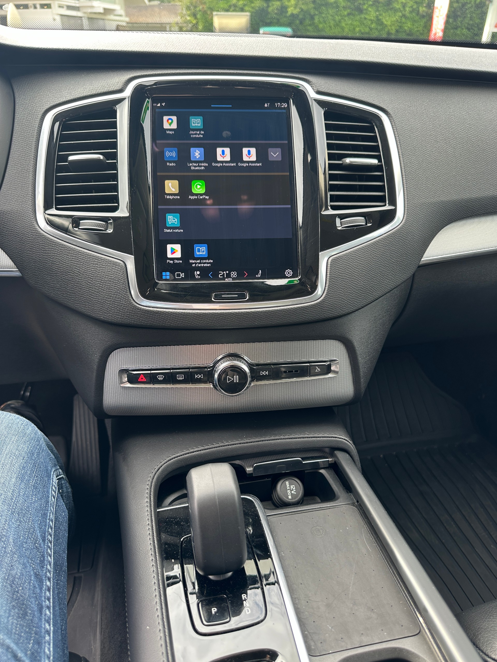 VOLVO XC90 B5 Benzin Mild Hybrid AWD Plus Dark Geartronic-image-8