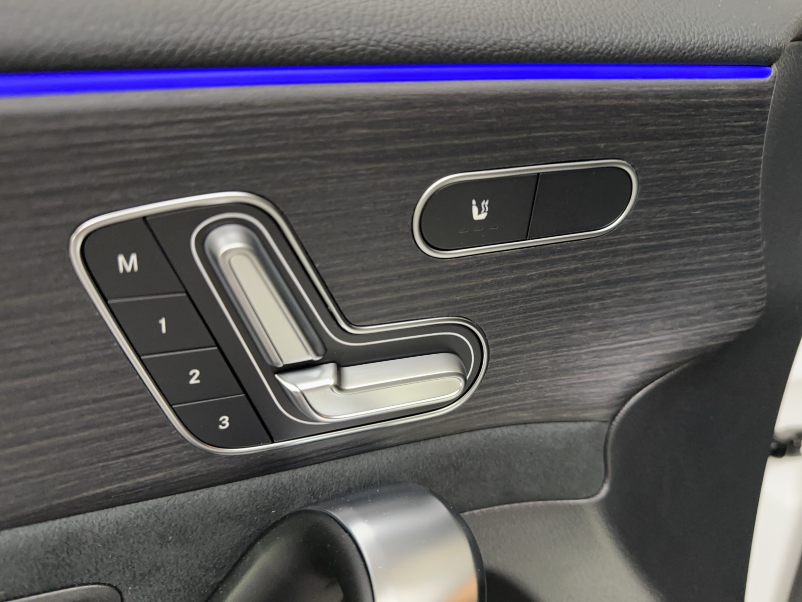 MERCEDES-BENZ A 250 4Matic 8G-DCT-image-9
