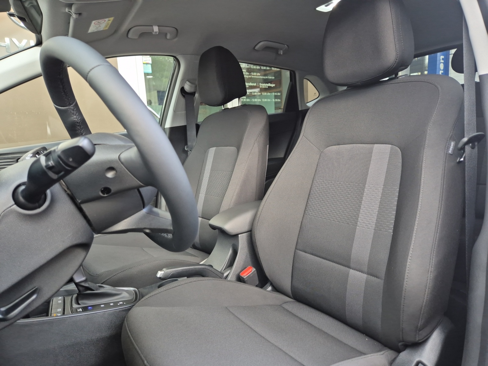 HYUNDAI i20 1.0 T-GDi Amplia-image-5