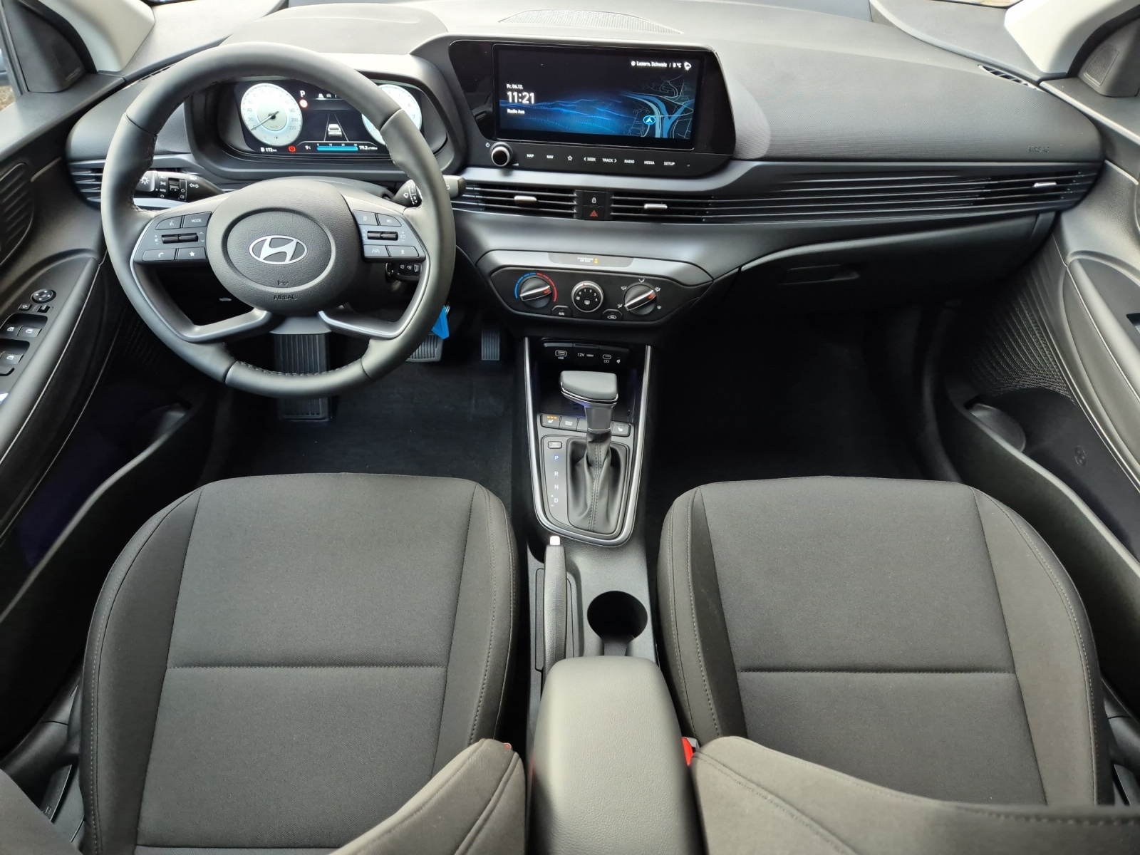 HYUNDAI i20 1.0 T-GDi Amplia-image-7