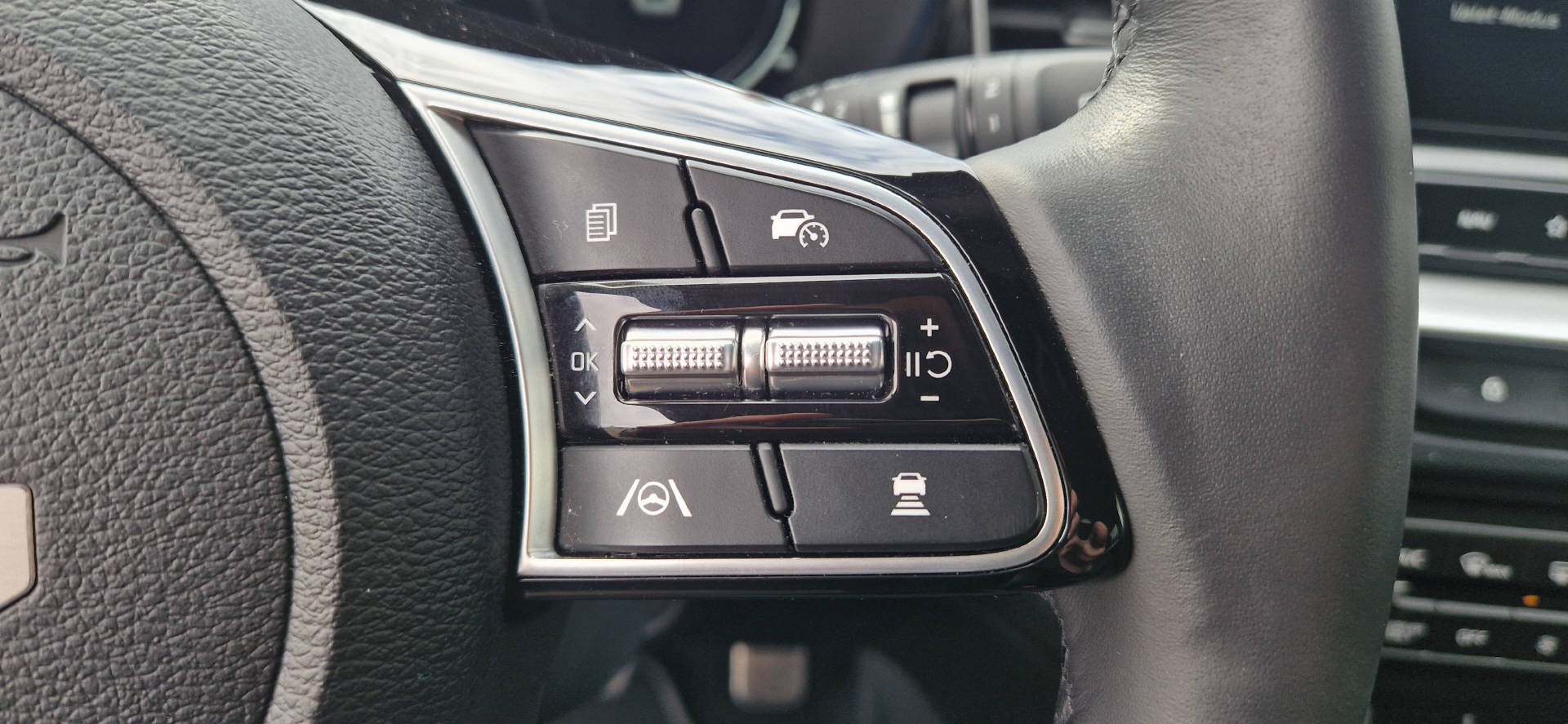 KIA Ceed SW 1.6 GDi Plug-in Hybrid Style-image-7