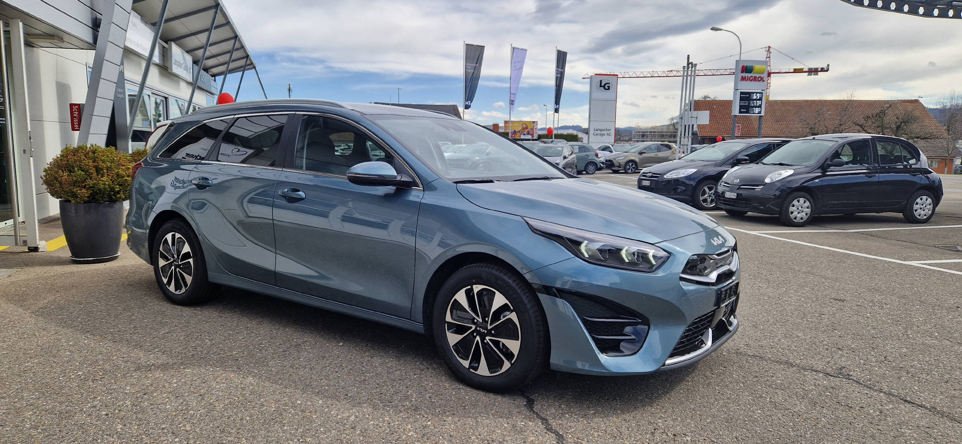 KIA Ceed SW 1.6 GDi Plug-in Hybrid Style-image-14