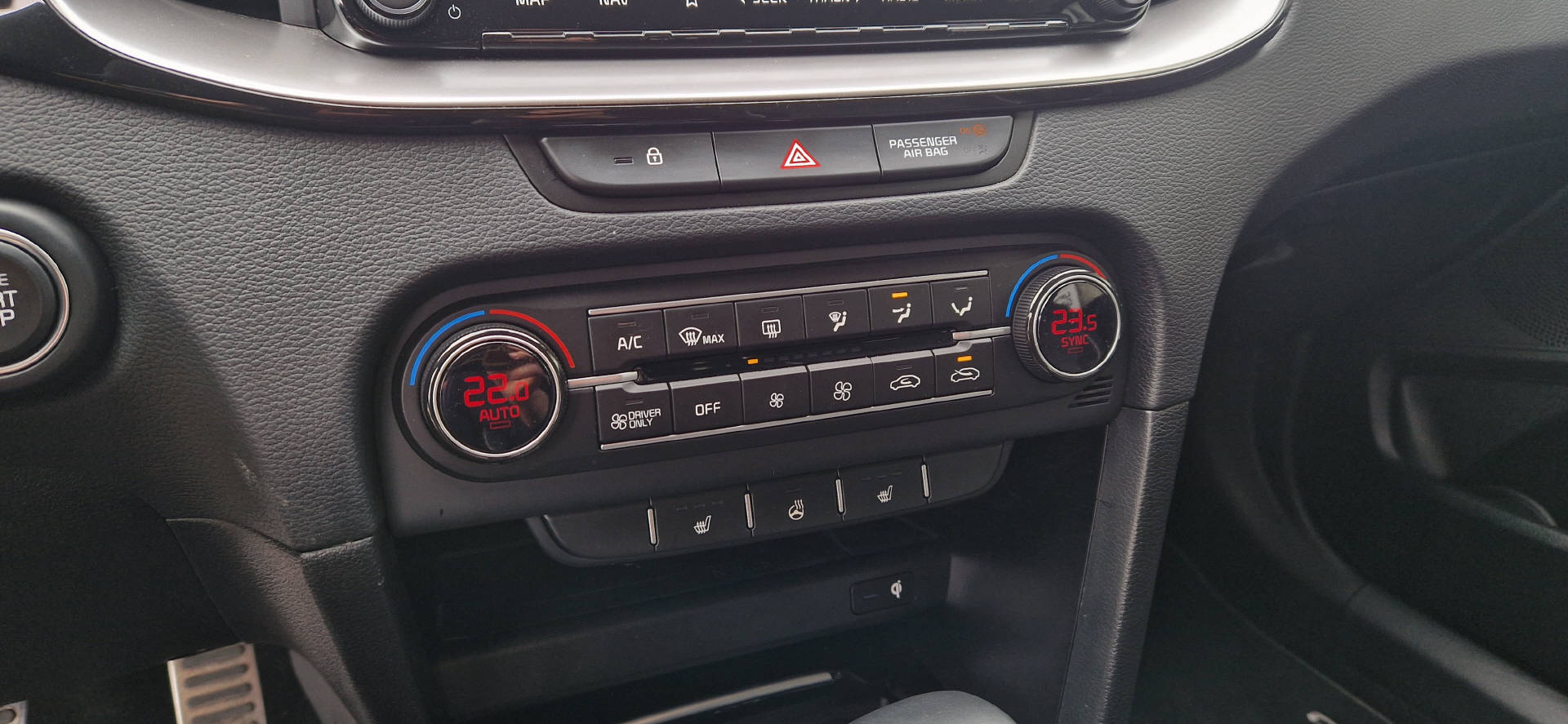 KIA Ceed SW 1.6 GDi Plug-in Hybrid Style-image-5