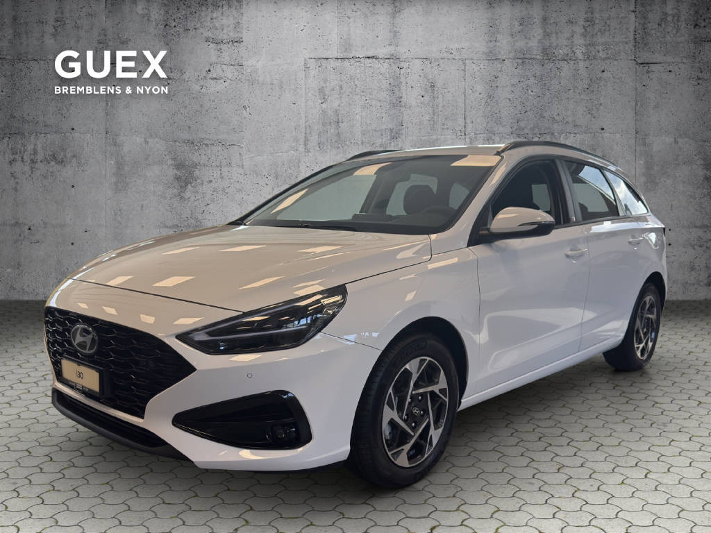 HYUNDAI i30 Wagon 1.5 T-GDi Amplia-image-0